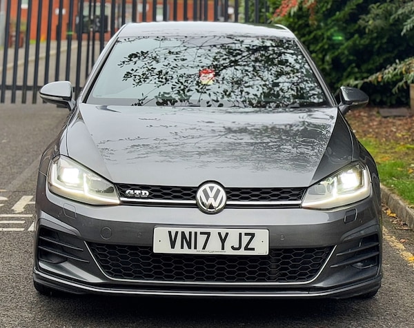 Used Volkswagen Golf 2017 for sale - 76249872: Photo 9