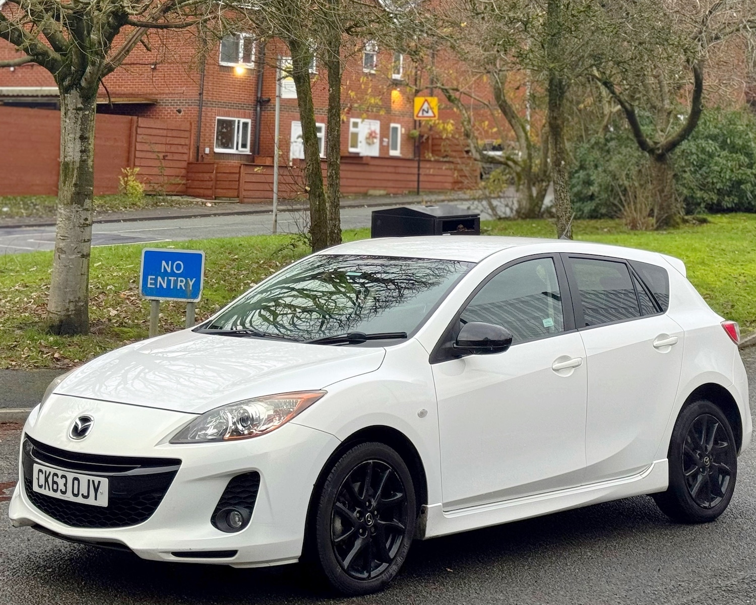 Used Mazda Mazda3 2013 for sale - 76940219: Photo 19