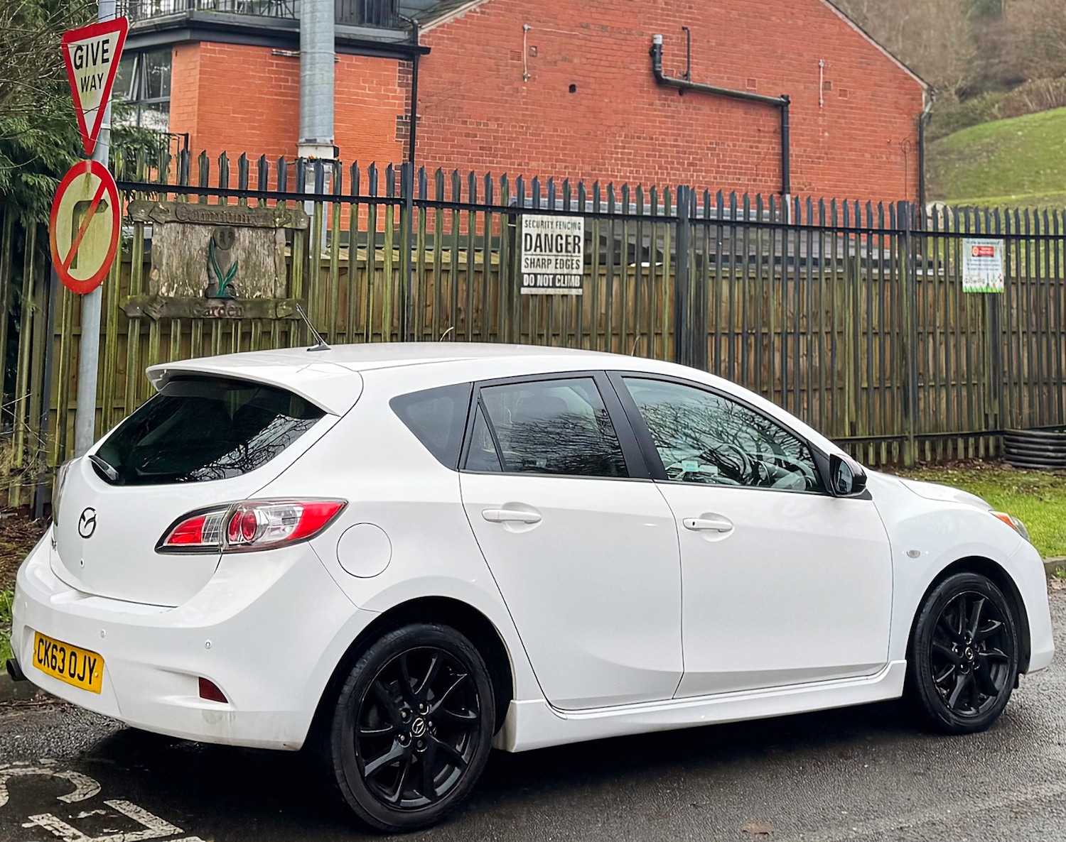 Used Mazda Mazda3 2013 for sale - 76940219: Photo 23