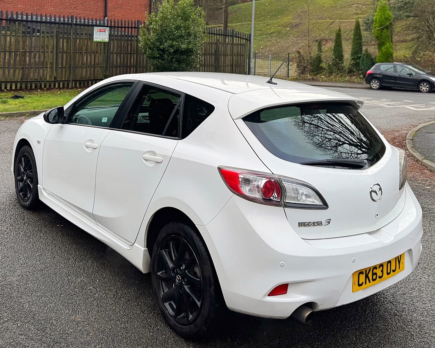 Used Mazda Mazda3 2013 for sale - 76940219: Photo 27