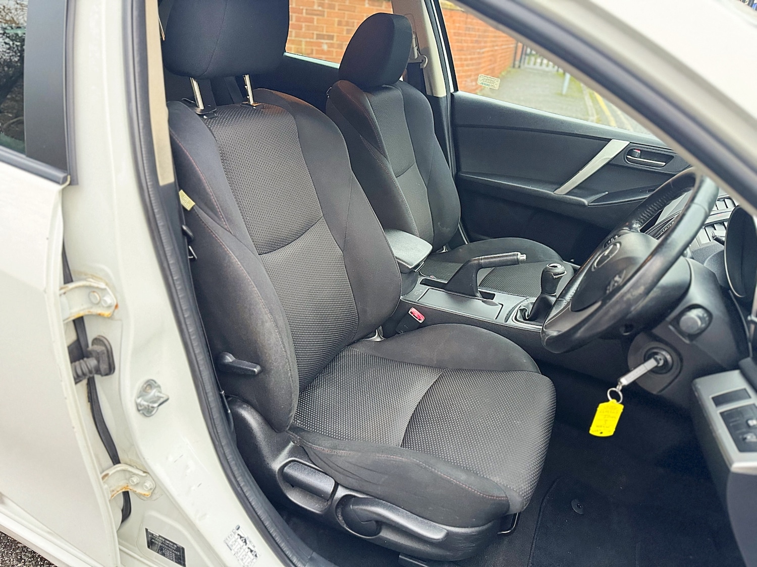 Used Mazda Mazda3 2013 for sale - 76940219: Photo 32