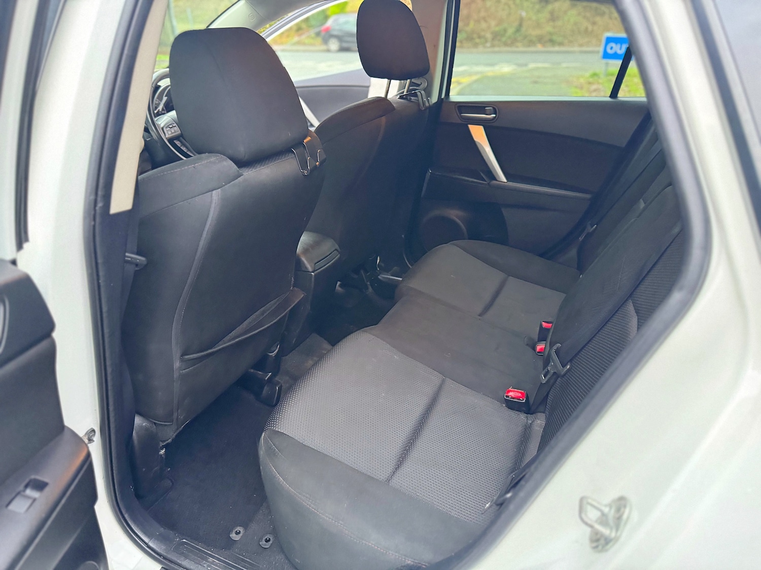 Used Mazda Mazda3 2013 for sale - 76940219: Photo 37