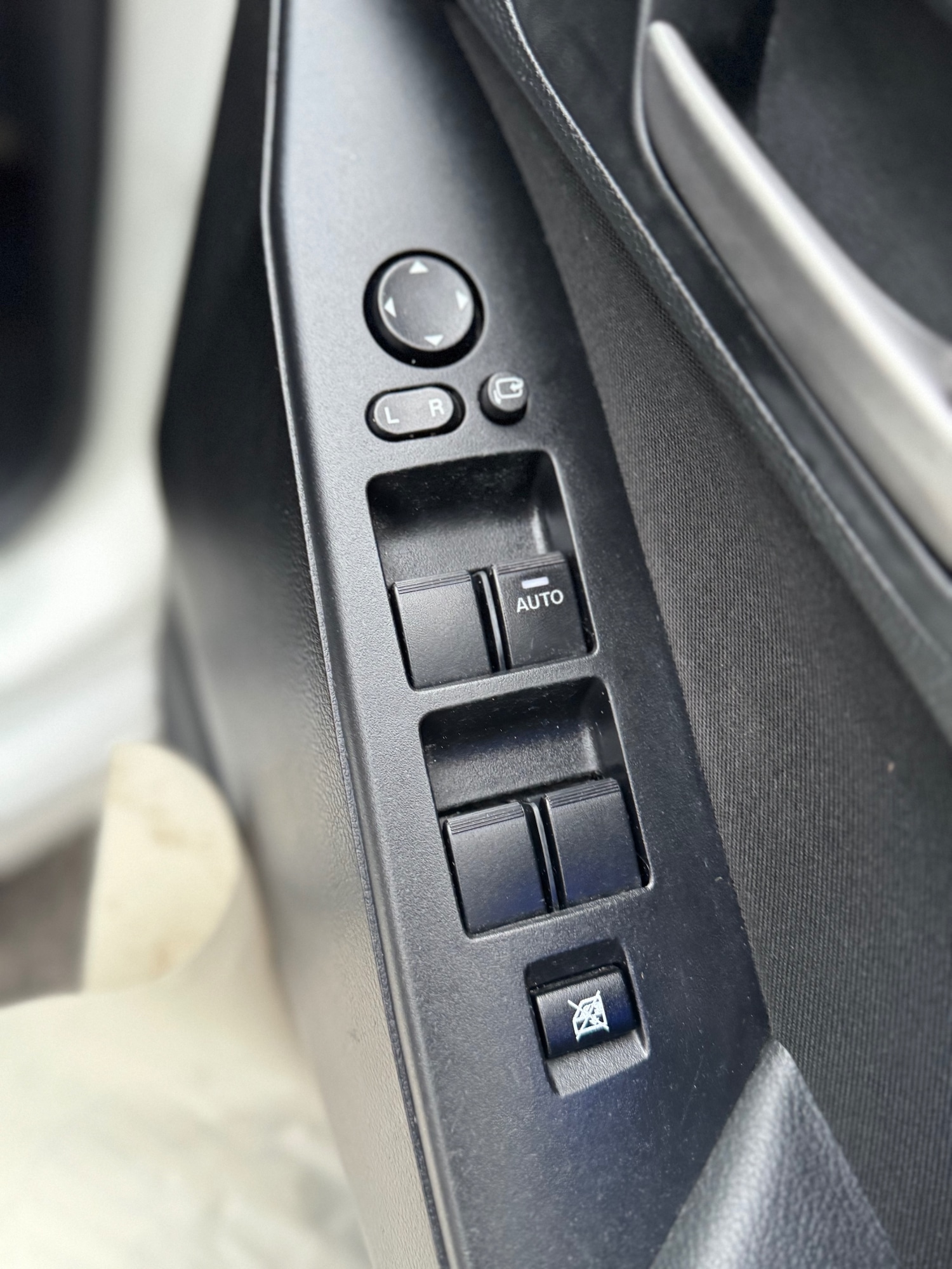 Used Mazda Mazda3 2013 for sale - 76940219: Photo 44