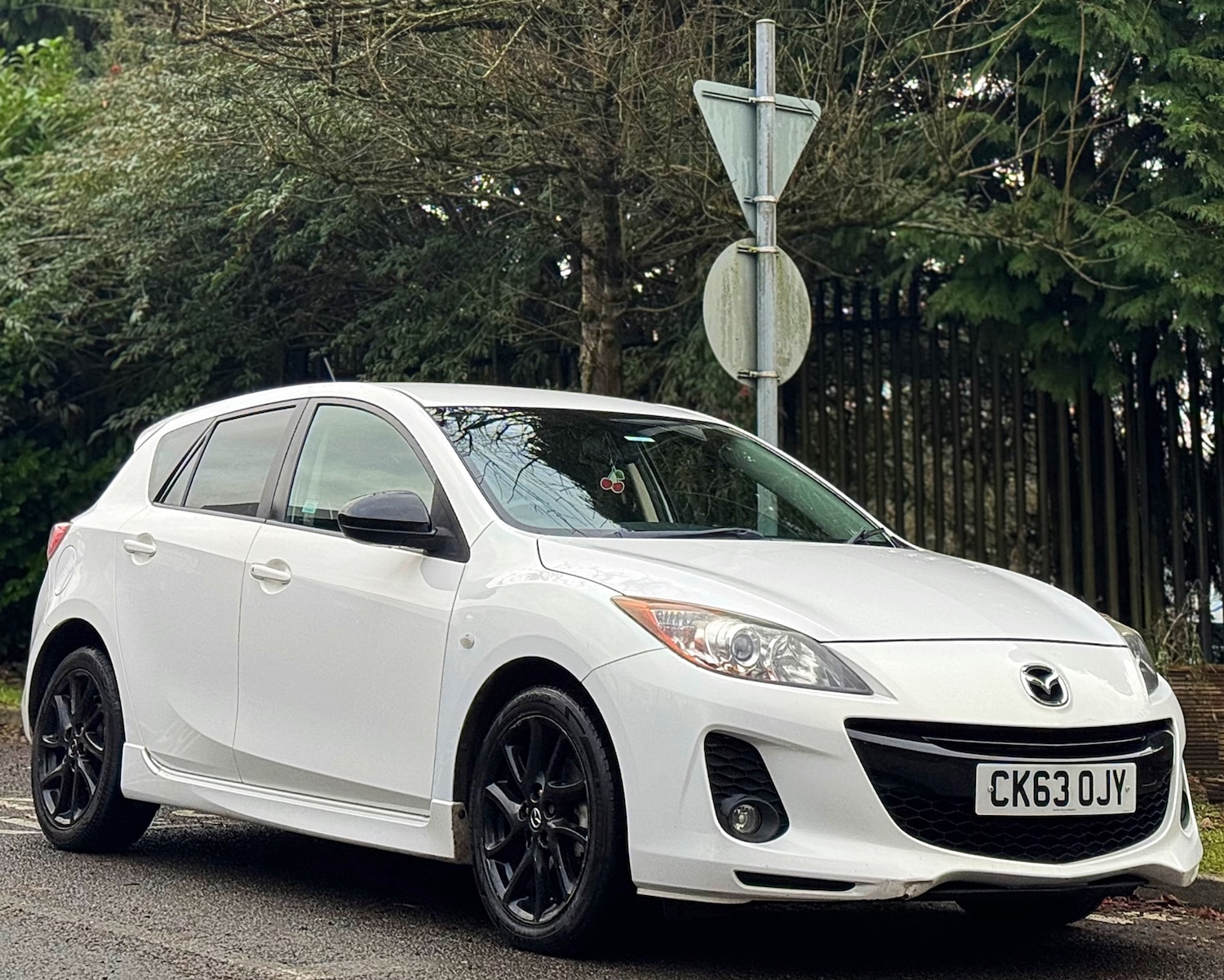 Used Mazda Mazda3 2013 for sale - 76940219: Photo 7