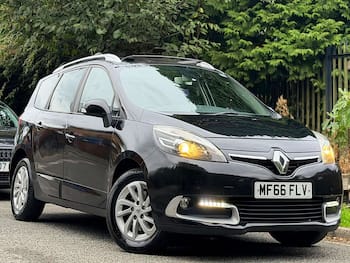 Used Renault Grand Scenic 2016 for sale - 79743601: Photo