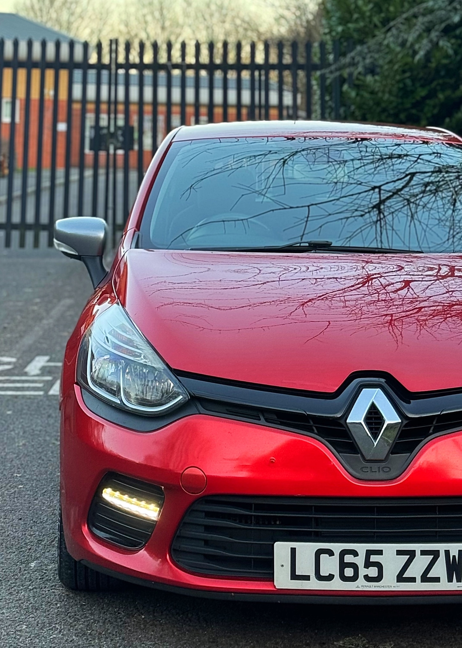 Used Renault Clio 2015 for sale - 77100685: Photo 10