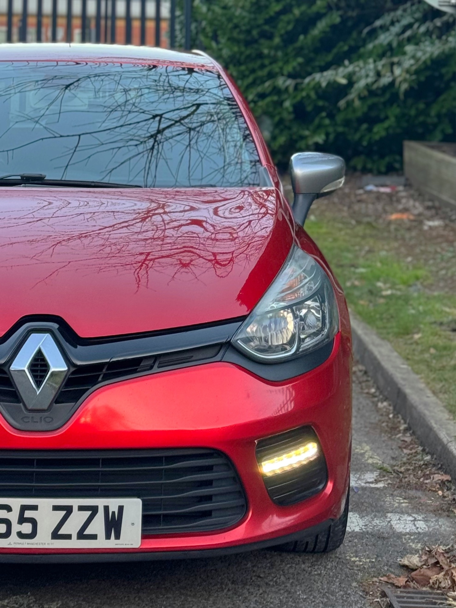 Used Renault Clio 2015 for sale - 77100685: Photo 11