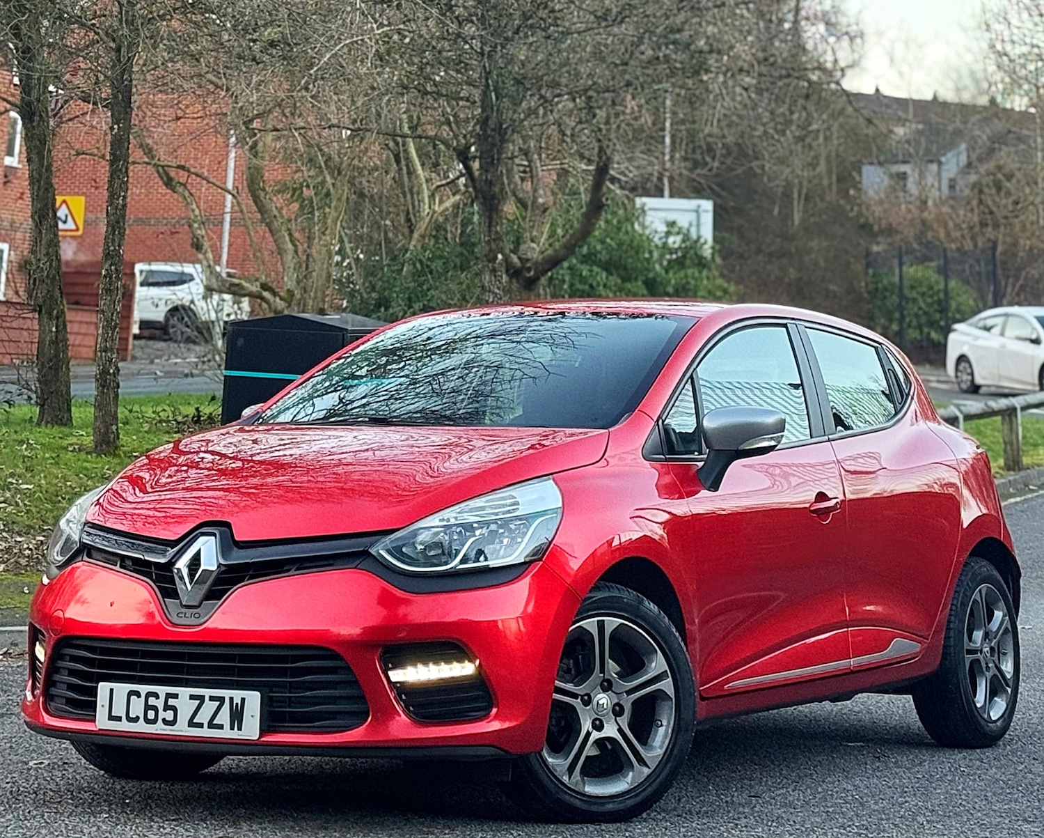 Used Renault Clio 2015 for sale - 77100685: Photo 14