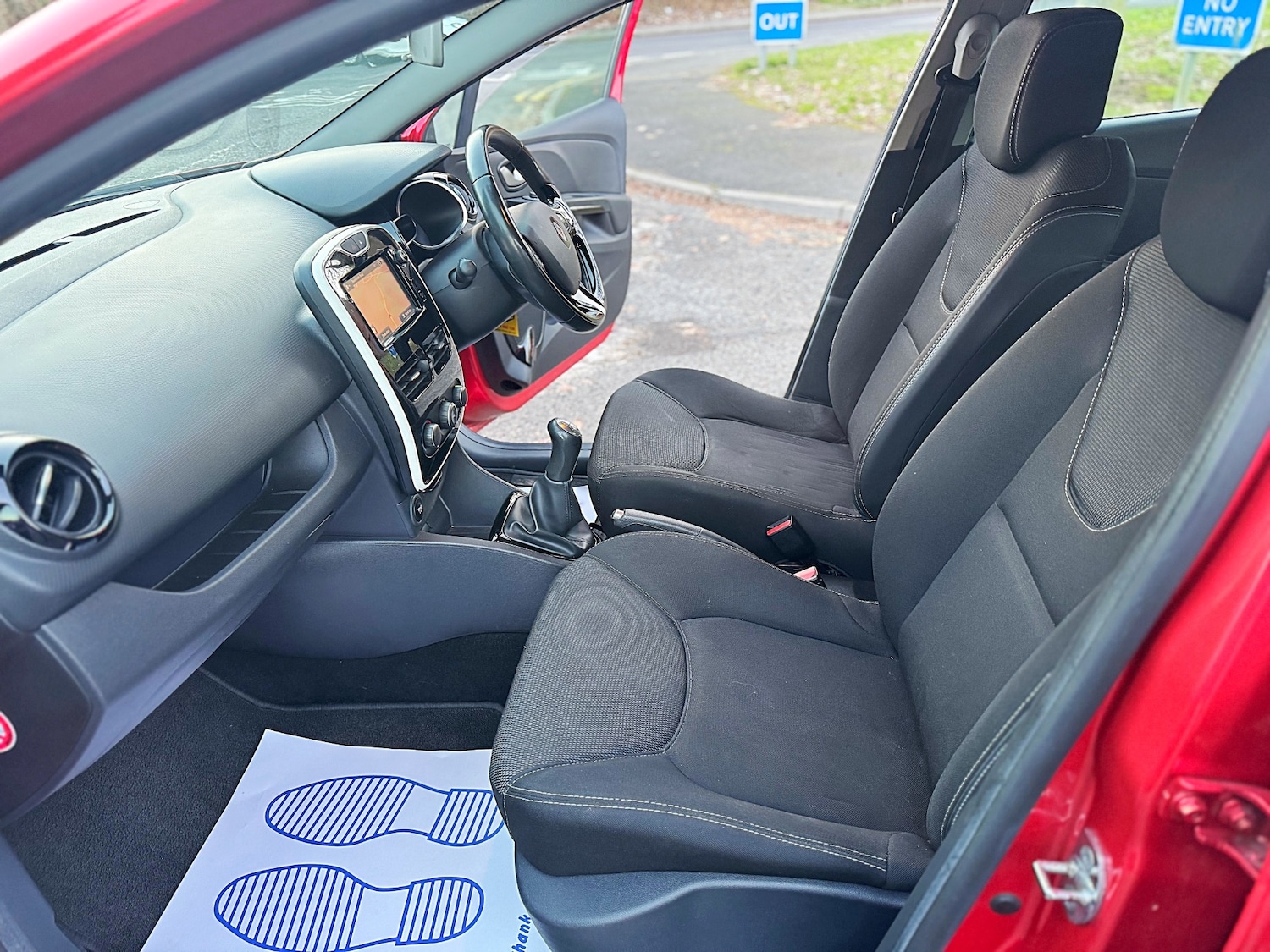 Used Renault Clio 2015 for sale - 77100685: Photo 35