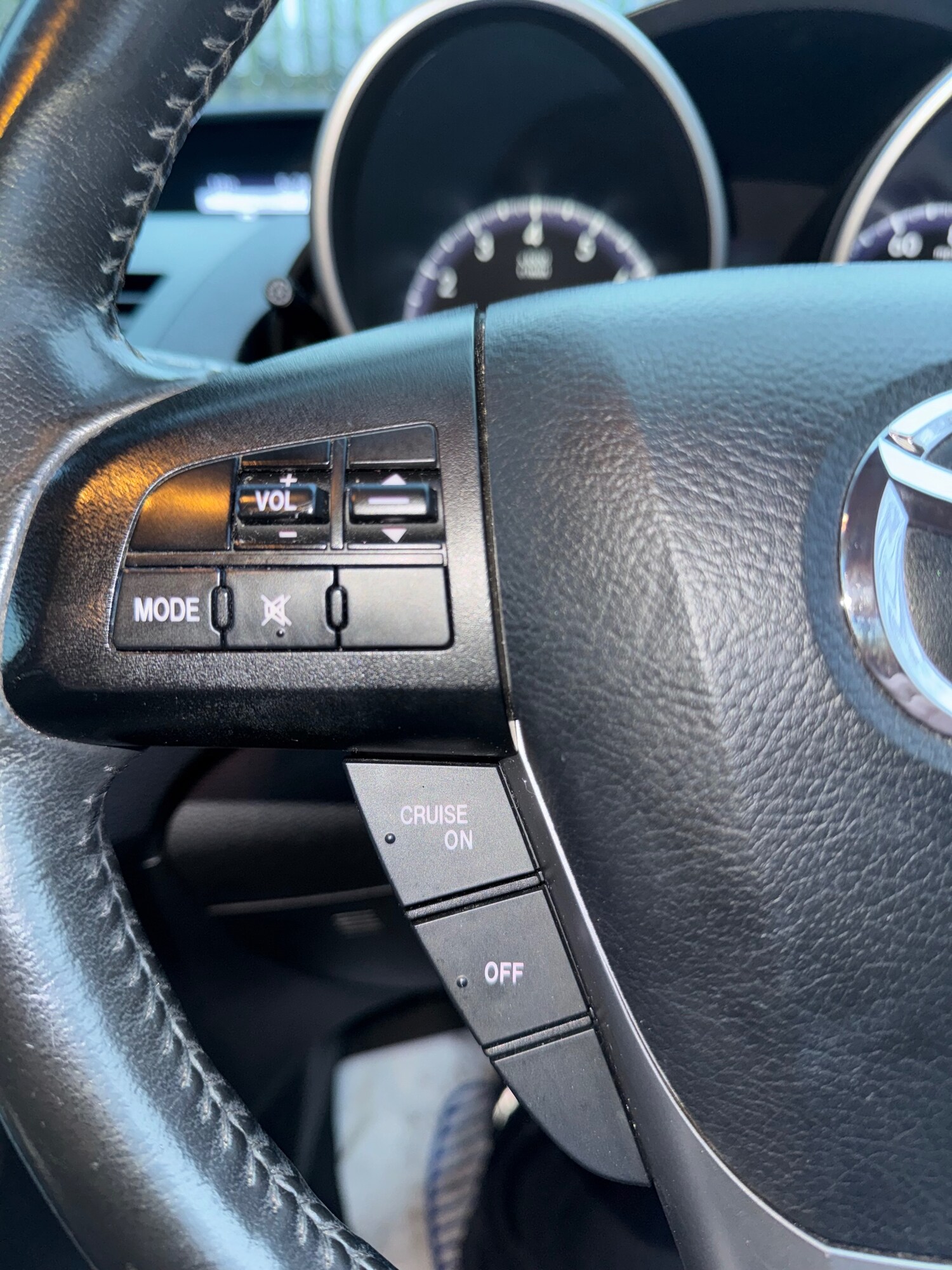 Used Mazda Mazda3 2013 for sale - 77698507: Photo 48