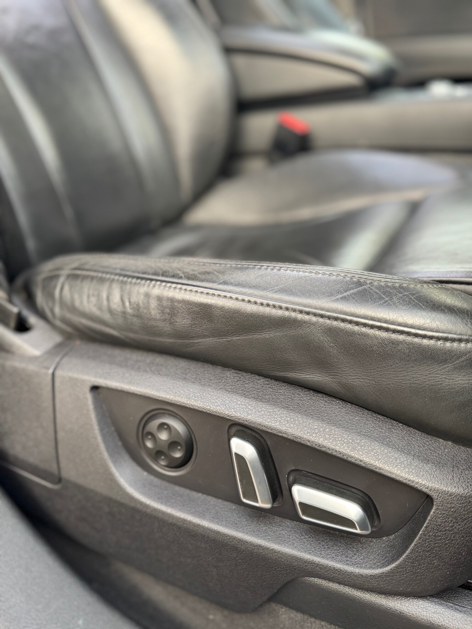 Used Audi Q7 2014 for sale - 77841864: Photo 55