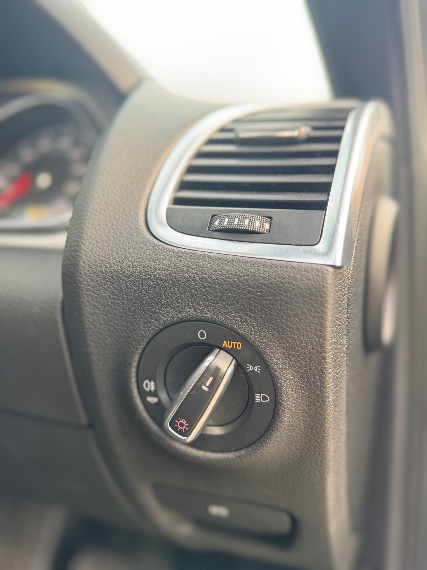 Used Audi Q7 2014 for sale - 77841864: Photo 56