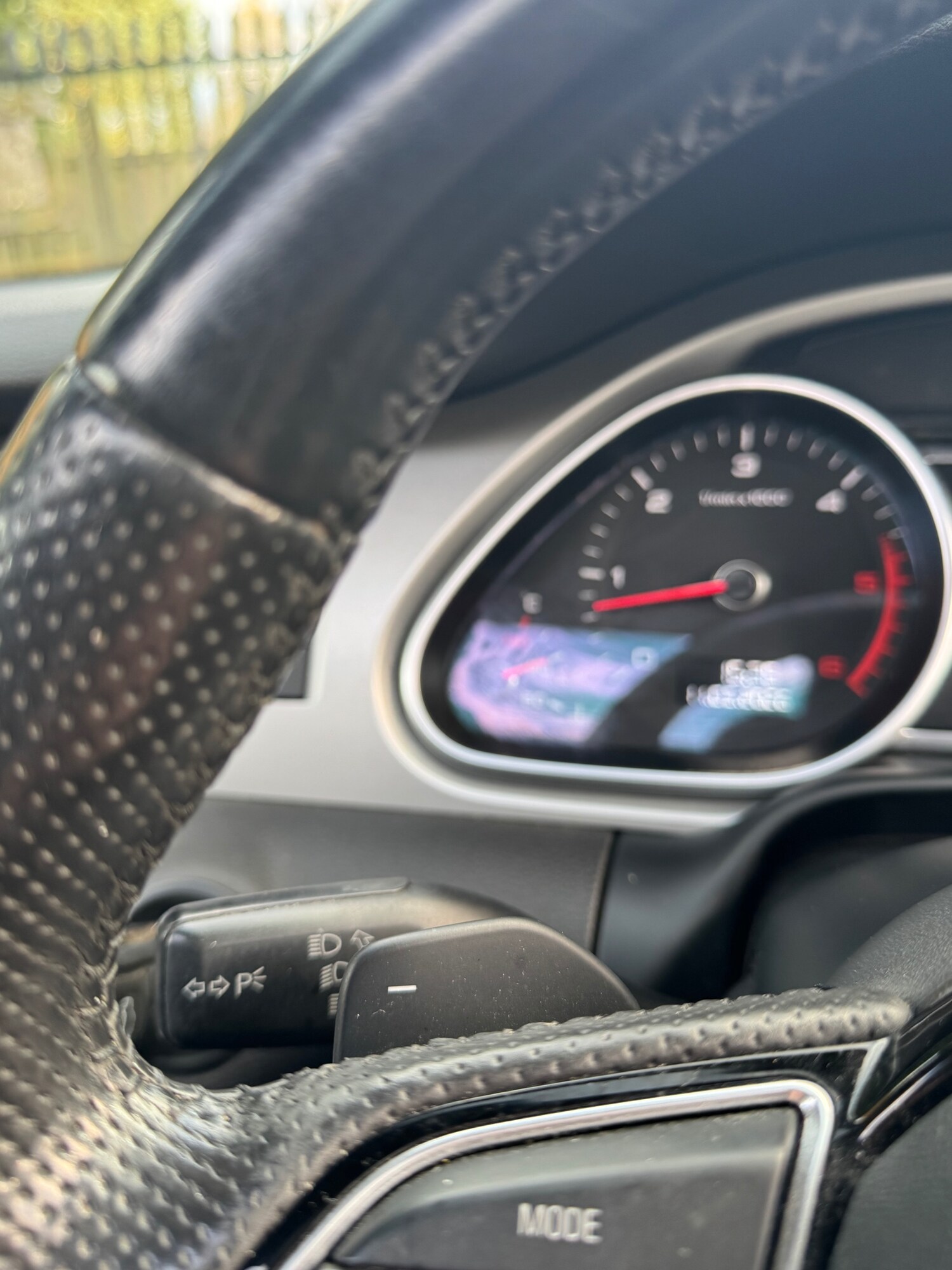 Used Audi Q7 2014 for sale - 77841864: Photo 59