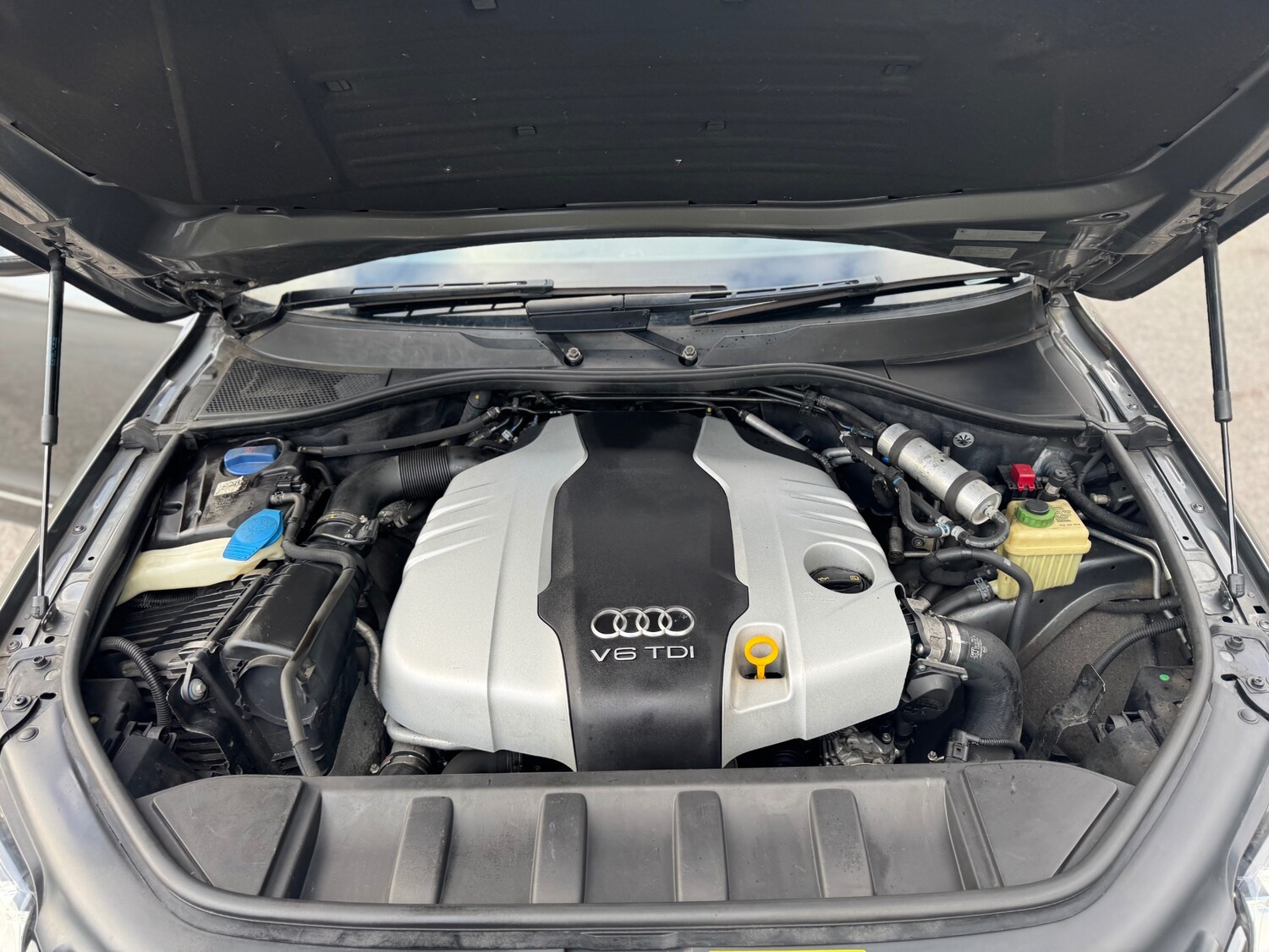 Used Audi Q7 2014 for sale - 77841864: Photo 85