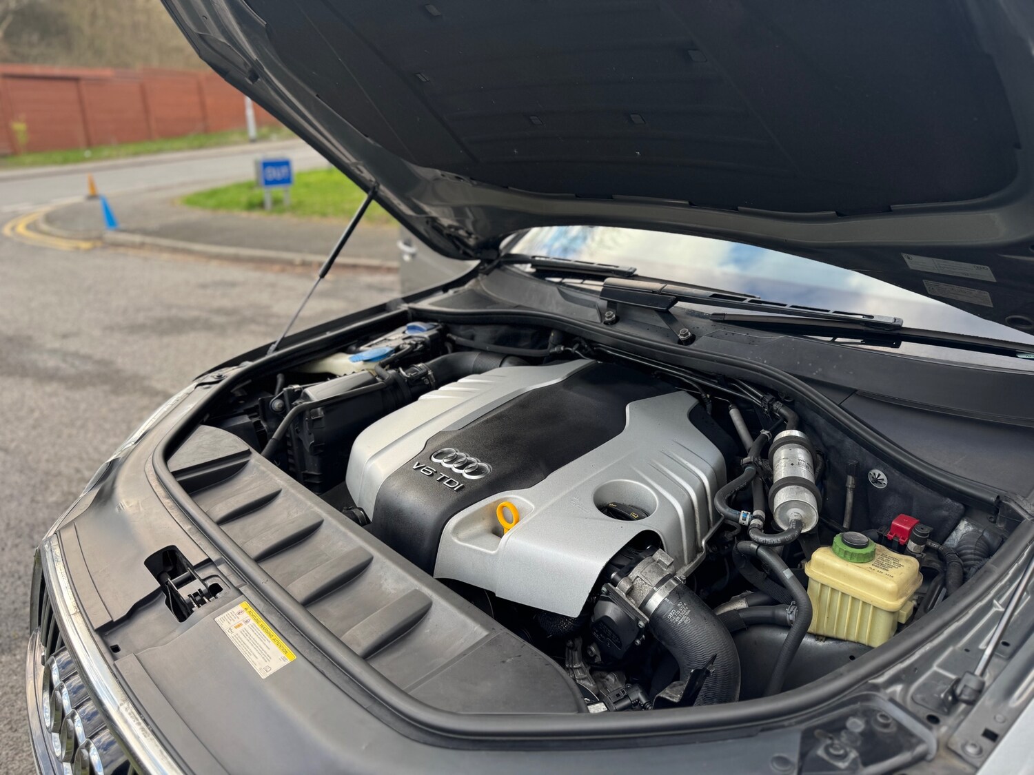 Used Audi Q7 2014 for sale - 77841864: Photo 86