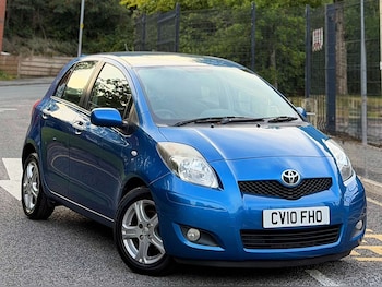 Used Toyota Yaris 2010 for sale - 79498428: Photo