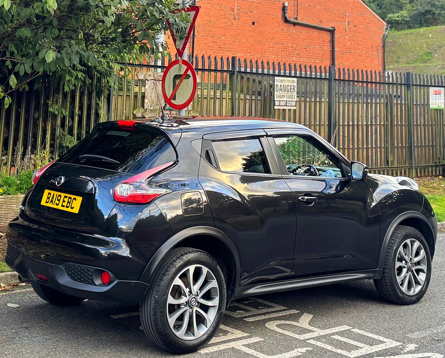 Vehicle 22