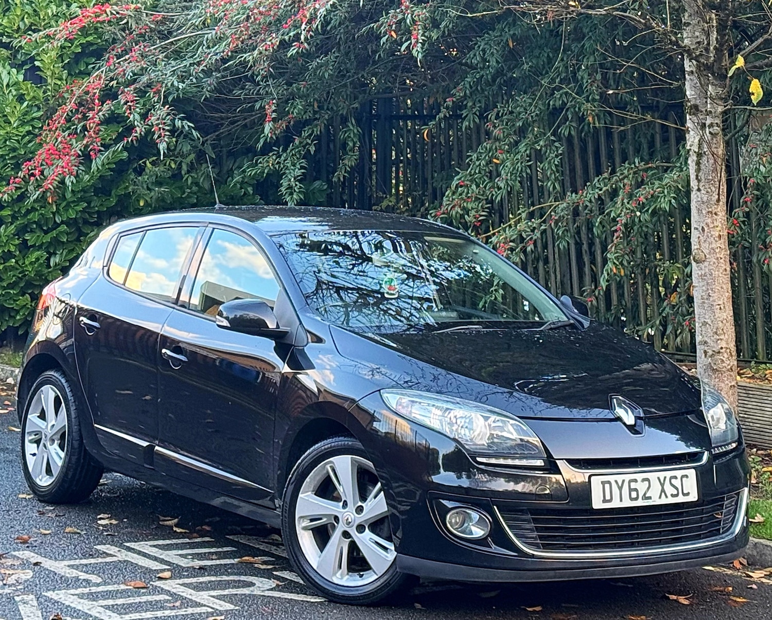 Used Renault Megane 2012 for sale - 76526686: Photo 2