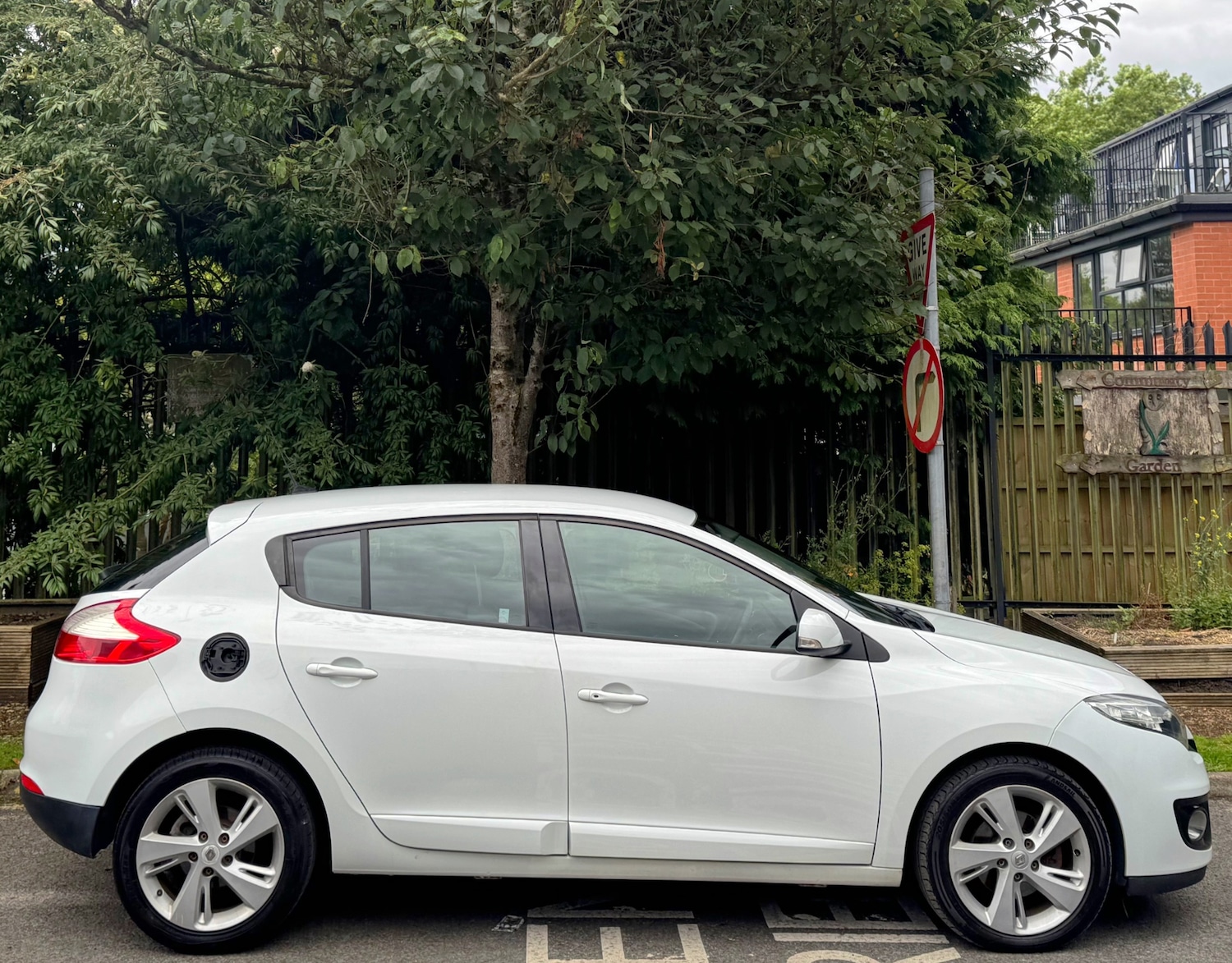 Used Renault Megane 2013 for sale - 75450083: Photo 19