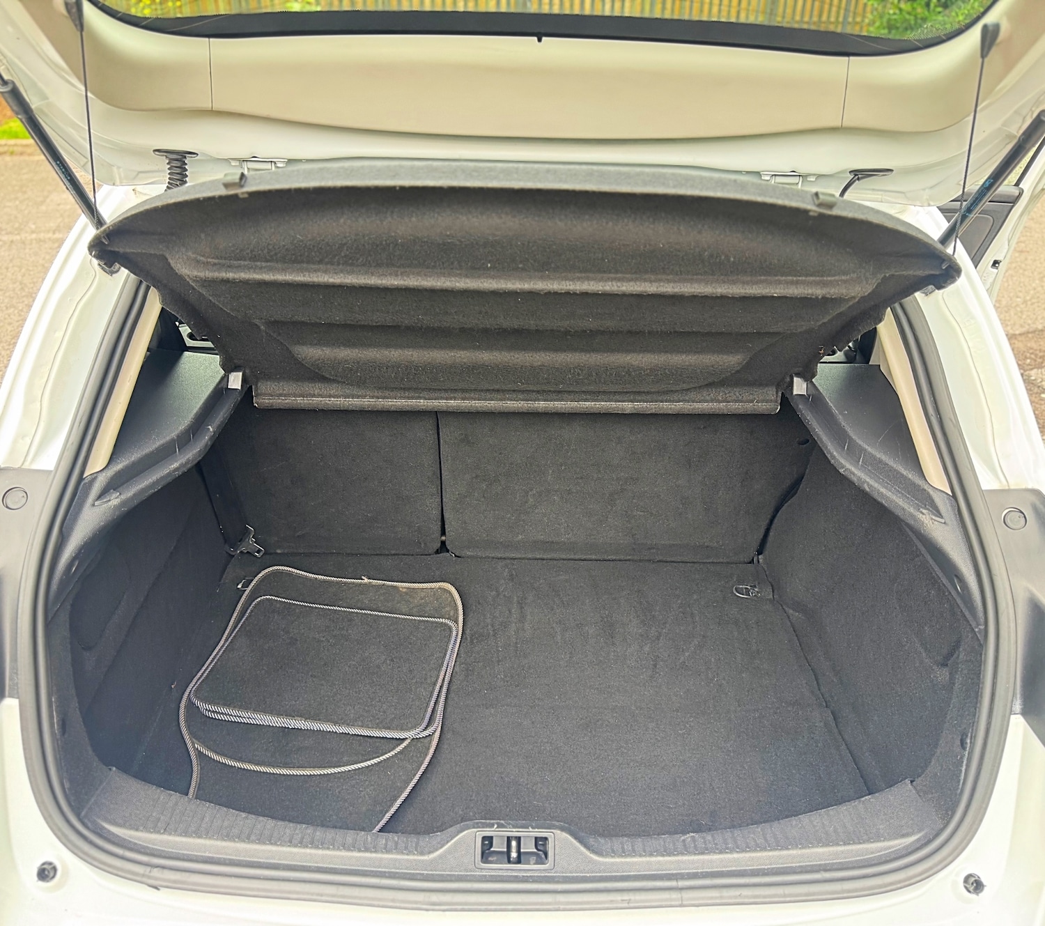 Used Renault Megane 2013 for sale - 75450083: Photo 38