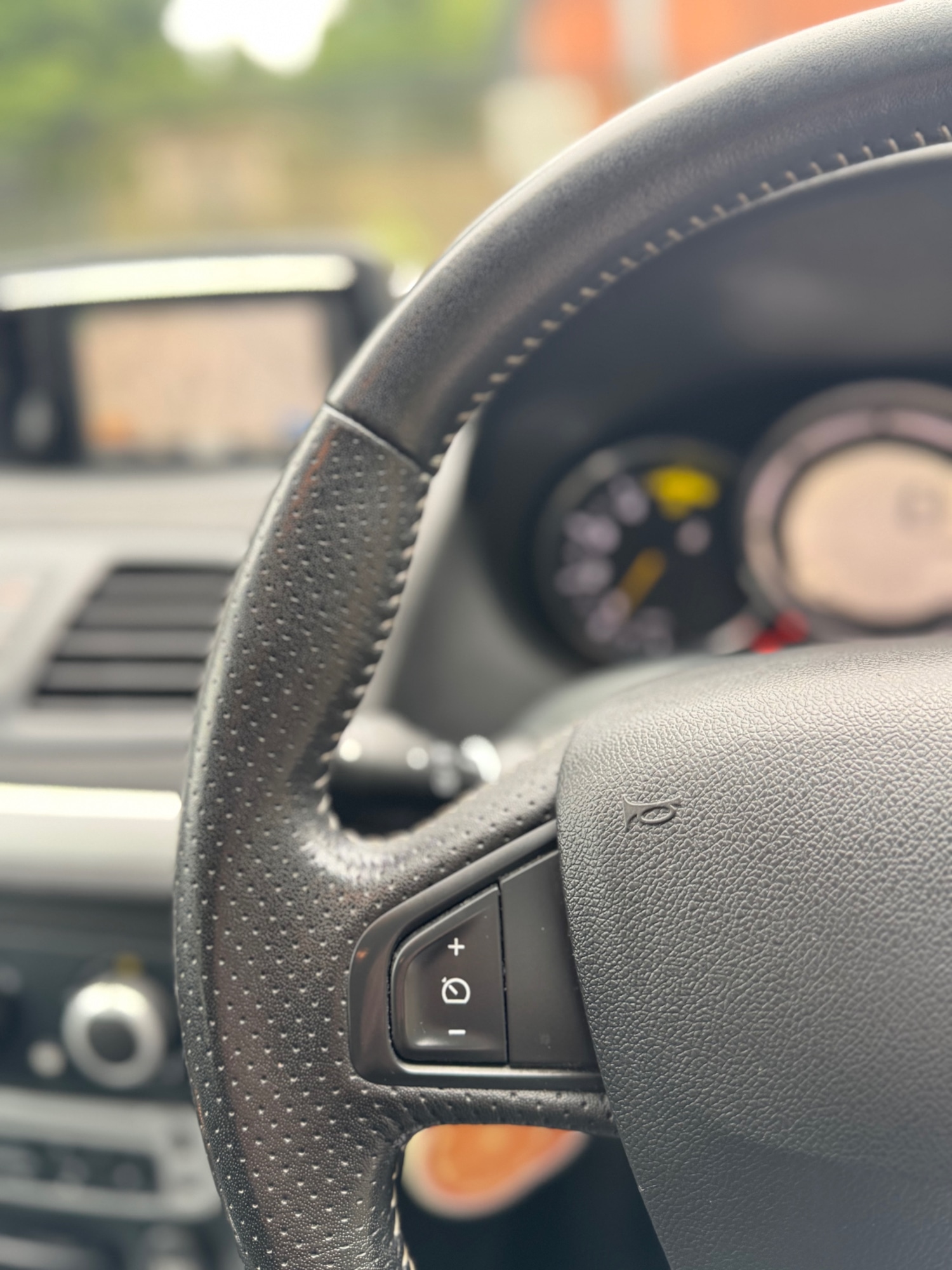 Used Renault Megane 2013 for sale - 75450083: Photo 45