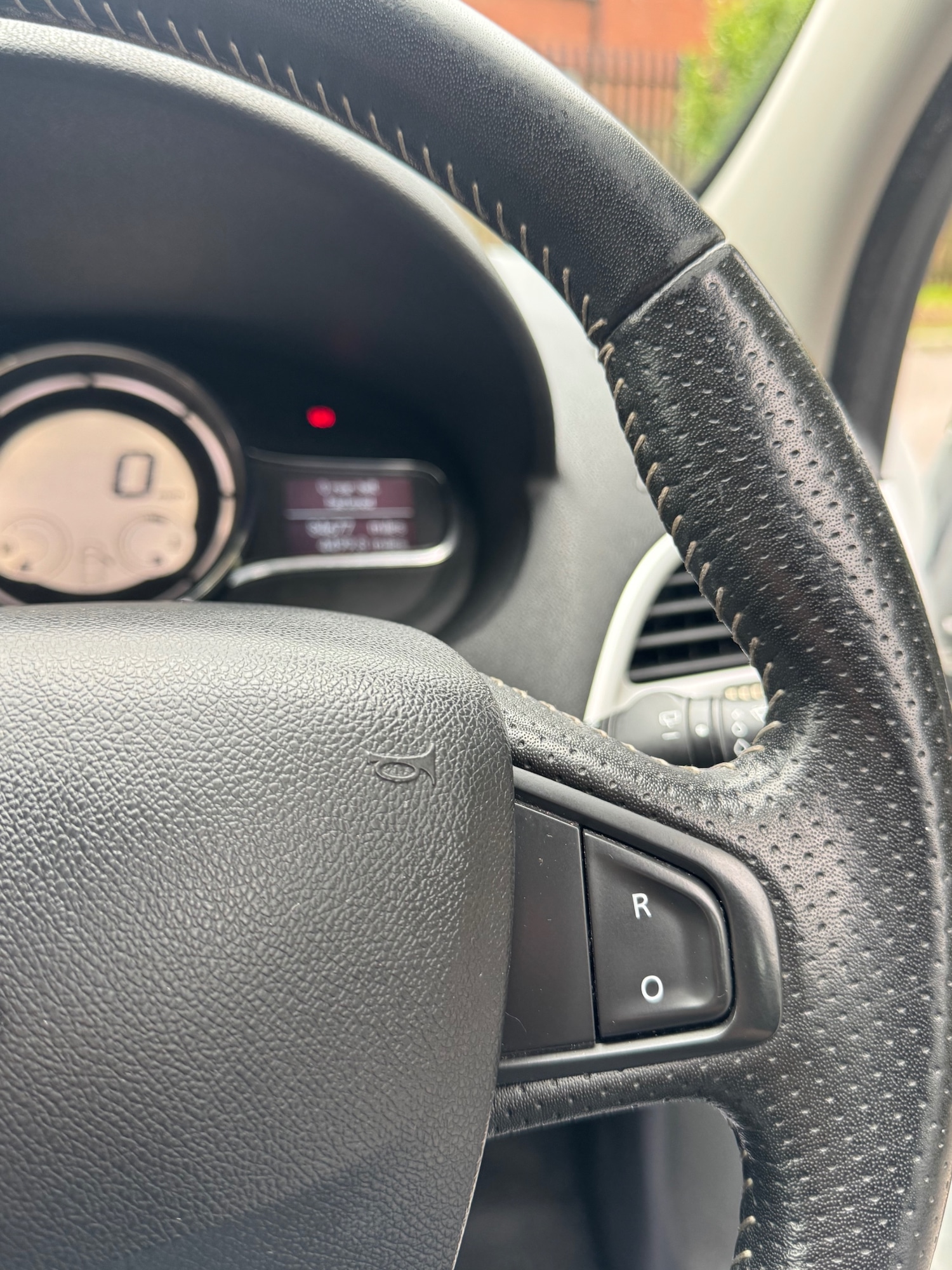 Used Renault Megane 2013 for sale - 75450083: Photo 46