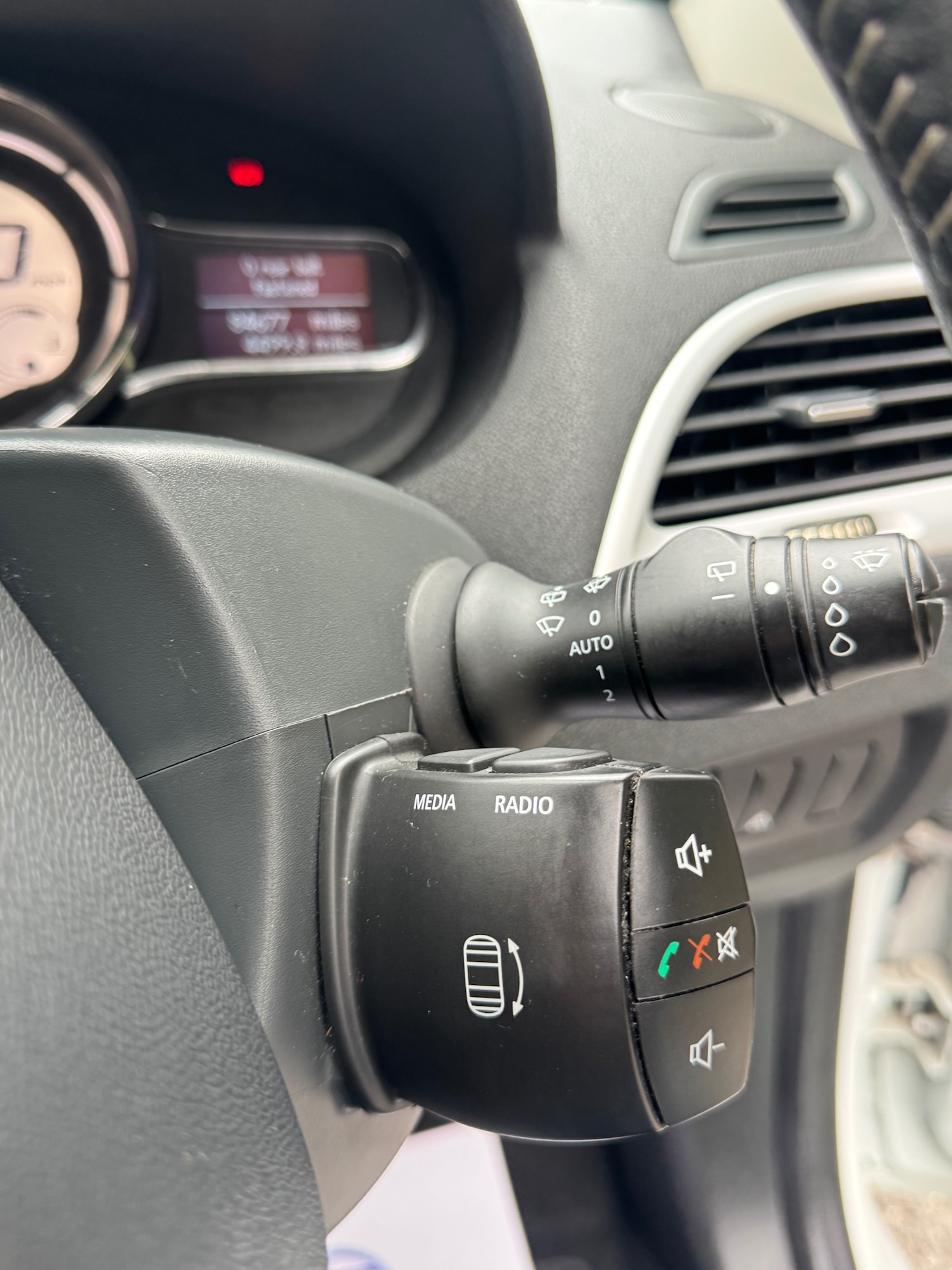 Used Renault Megane 2013 for sale - 75450083: Photo 49