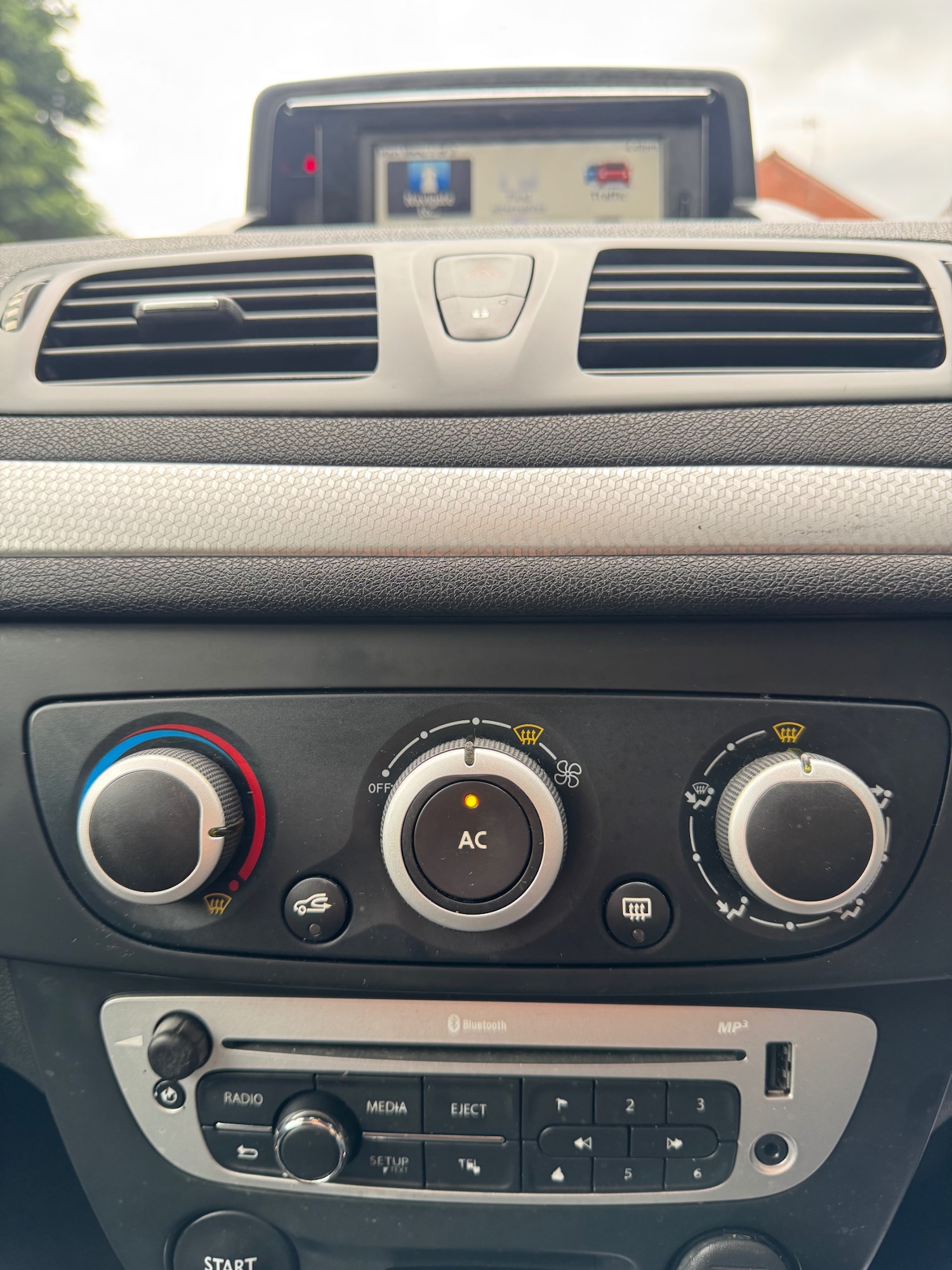 Used Renault Megane 2013 for sale - 75450083: Photo 52