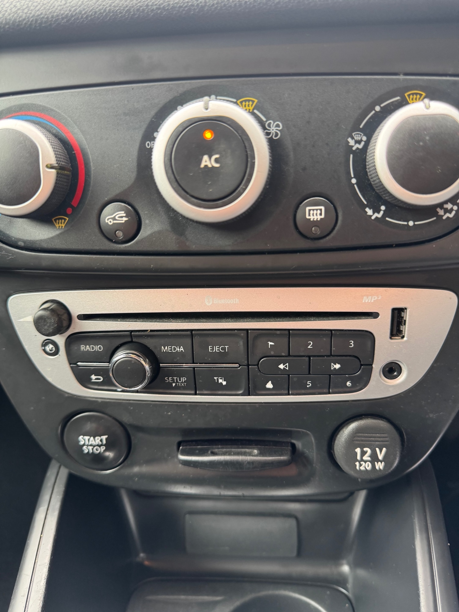 Used Renault Megane 2013 for sale - 75450083: Photo 53