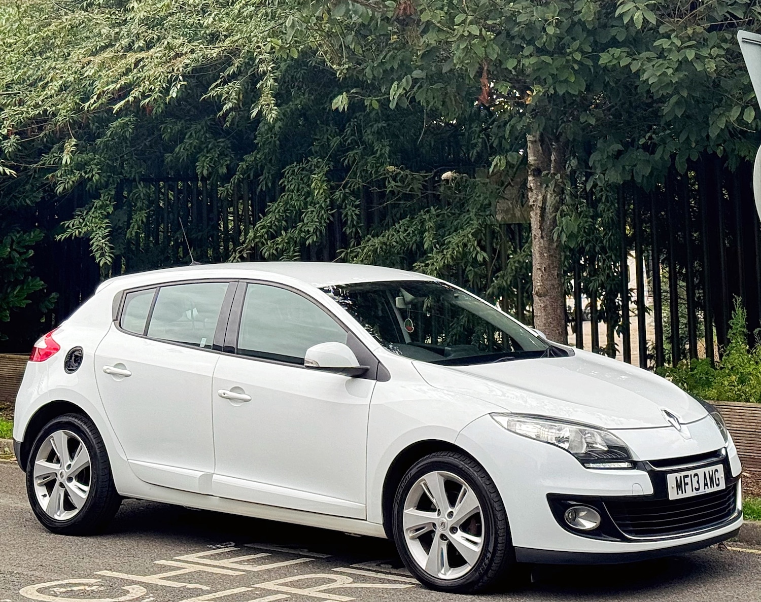 Used Renault Megane 2013 for sale - 75450083: Photo 7