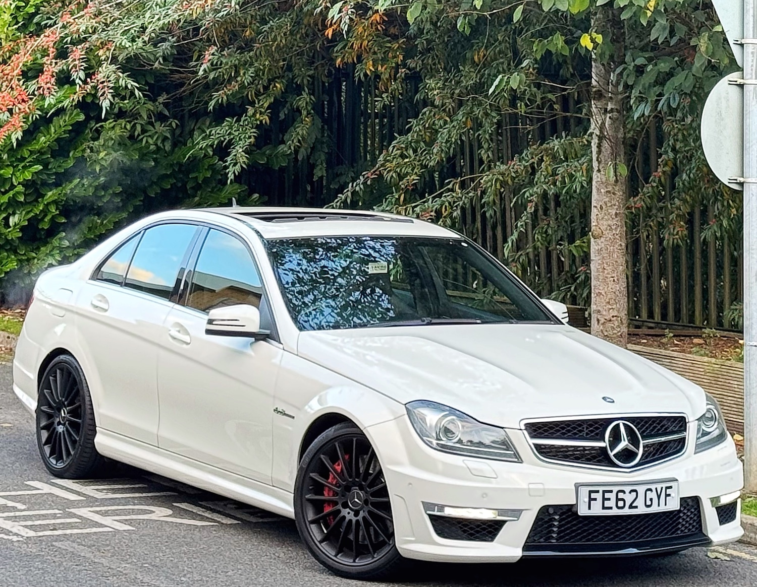 Used Mercedes-Benz C Class 2012 for sale - 76121219: Photo 1