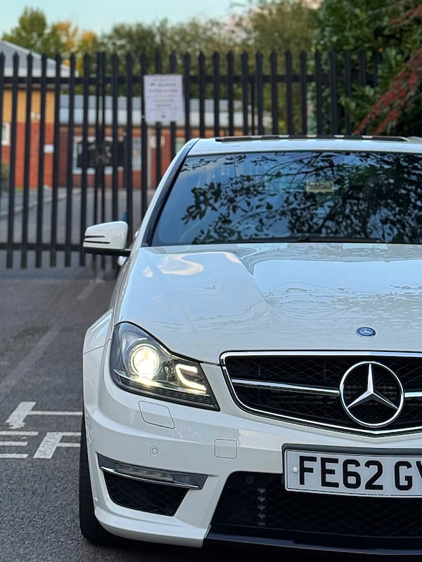 Used Mercedes-Benz C-Class 2012 for sale - 76121219: Photo 11