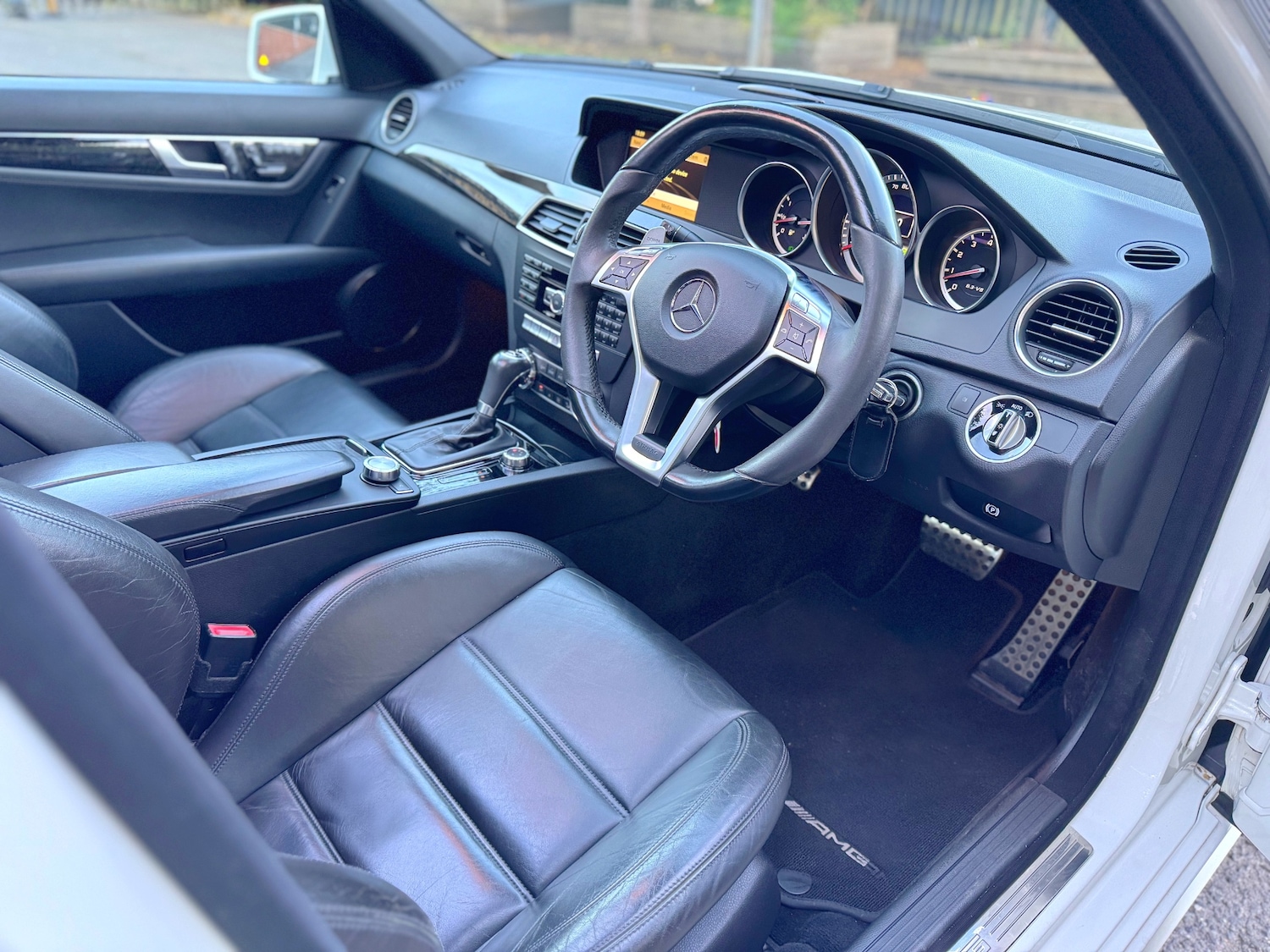 Used Mercedes-Benz C Class 2012 for sale - 76121219: Photo 34