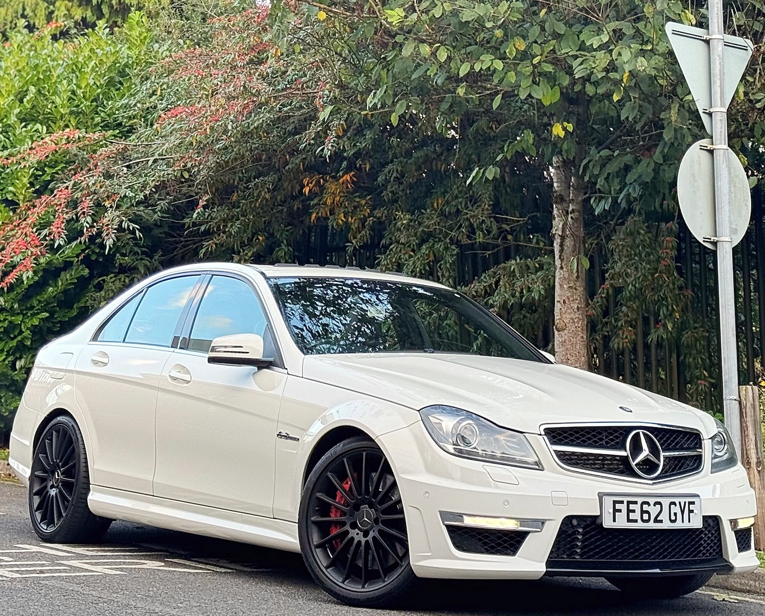 Used Mercedes-Benz C Class 2012 for sale - 76121219: Photo 4