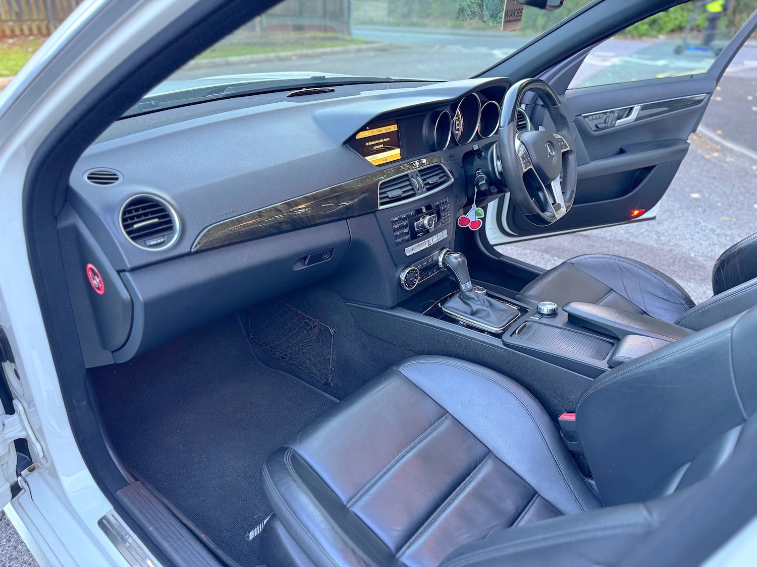 Used Mercedes-Benz C Class 2012 for sale - 76121219: Photo 42