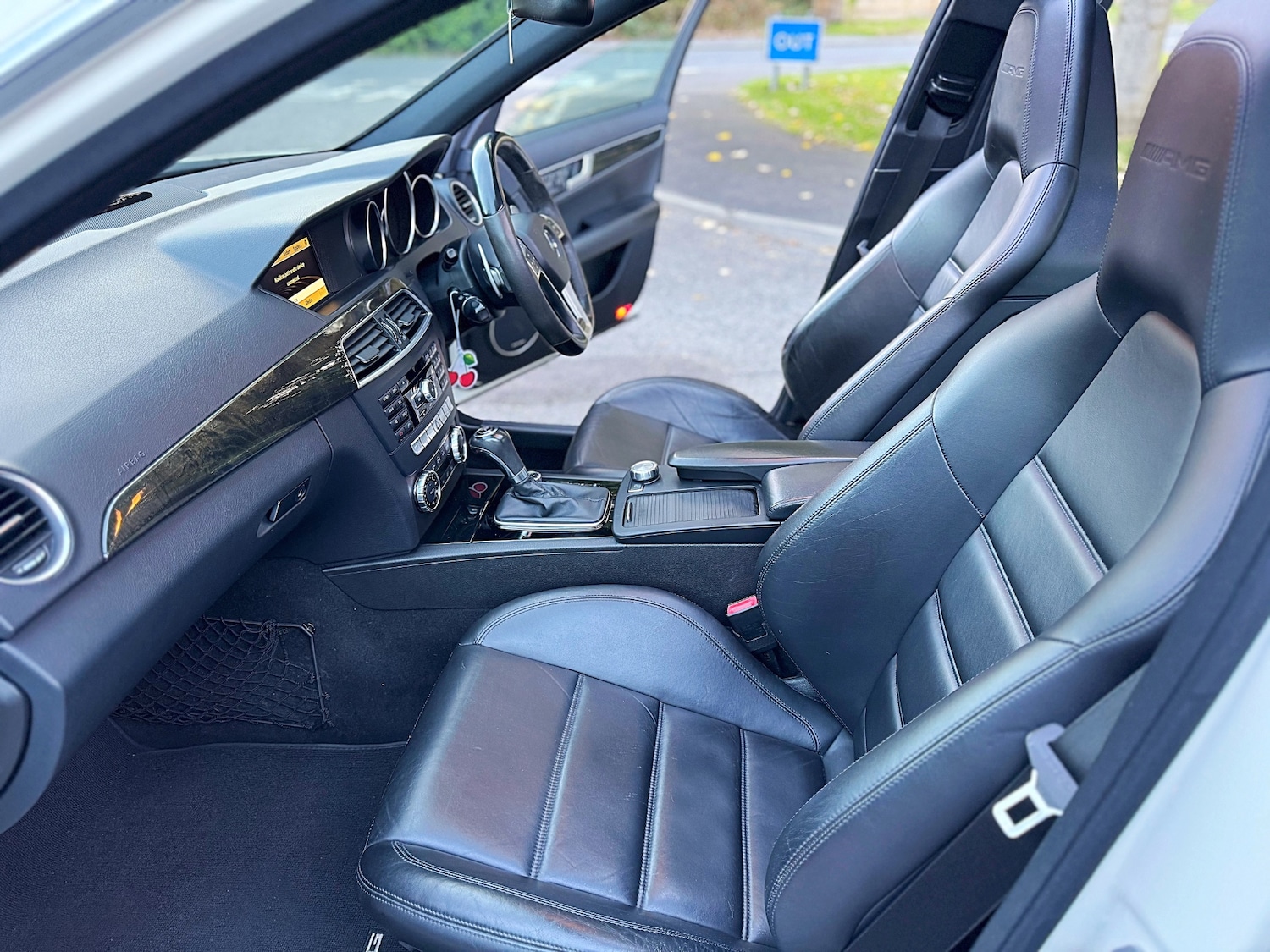 Used Mercedes-Benz C Class 2012 for sale - 76121219: Photo 43