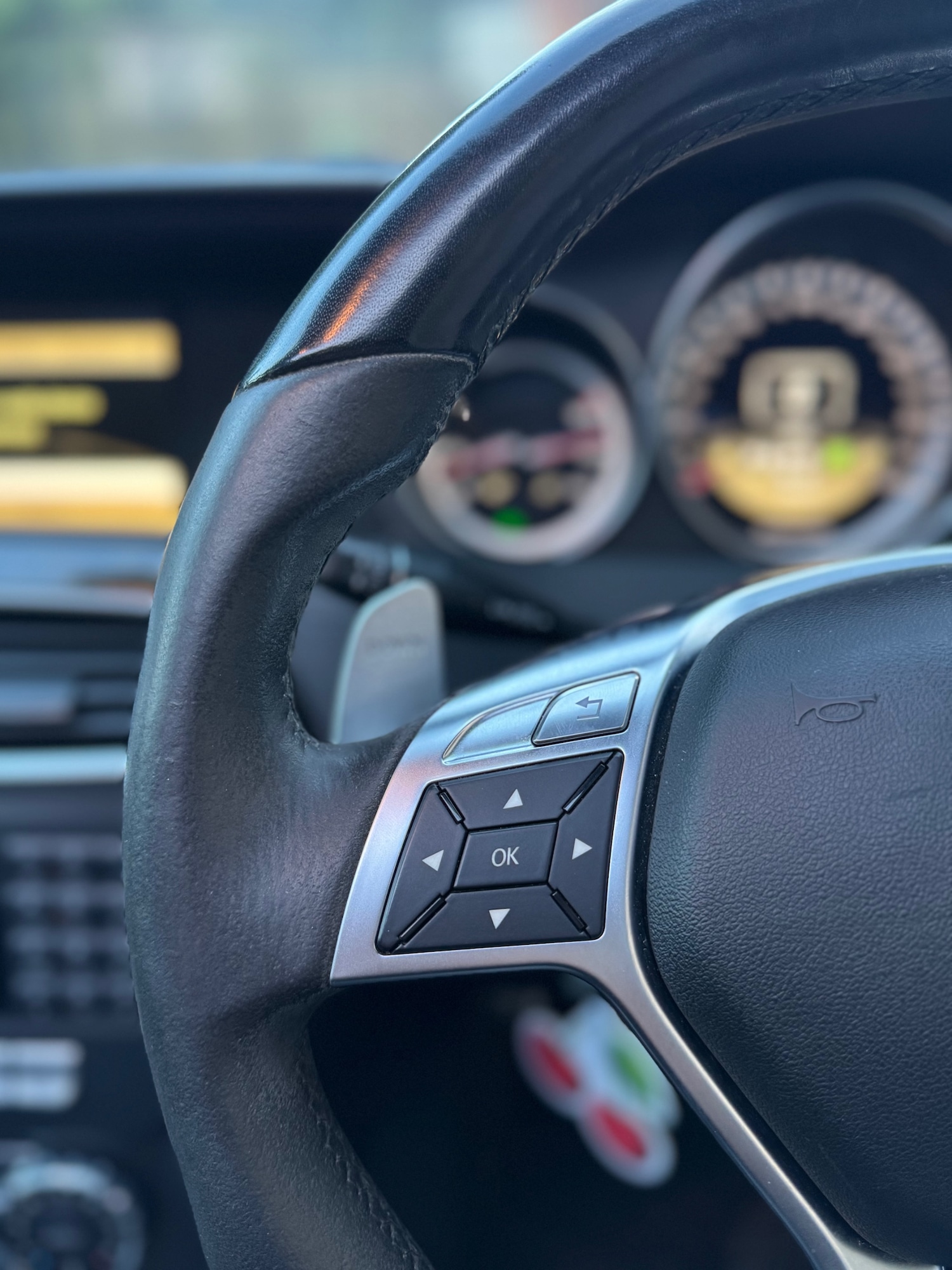 Used Mercedes-Benz C Class 2012 for sale - 76121219: Photo 61