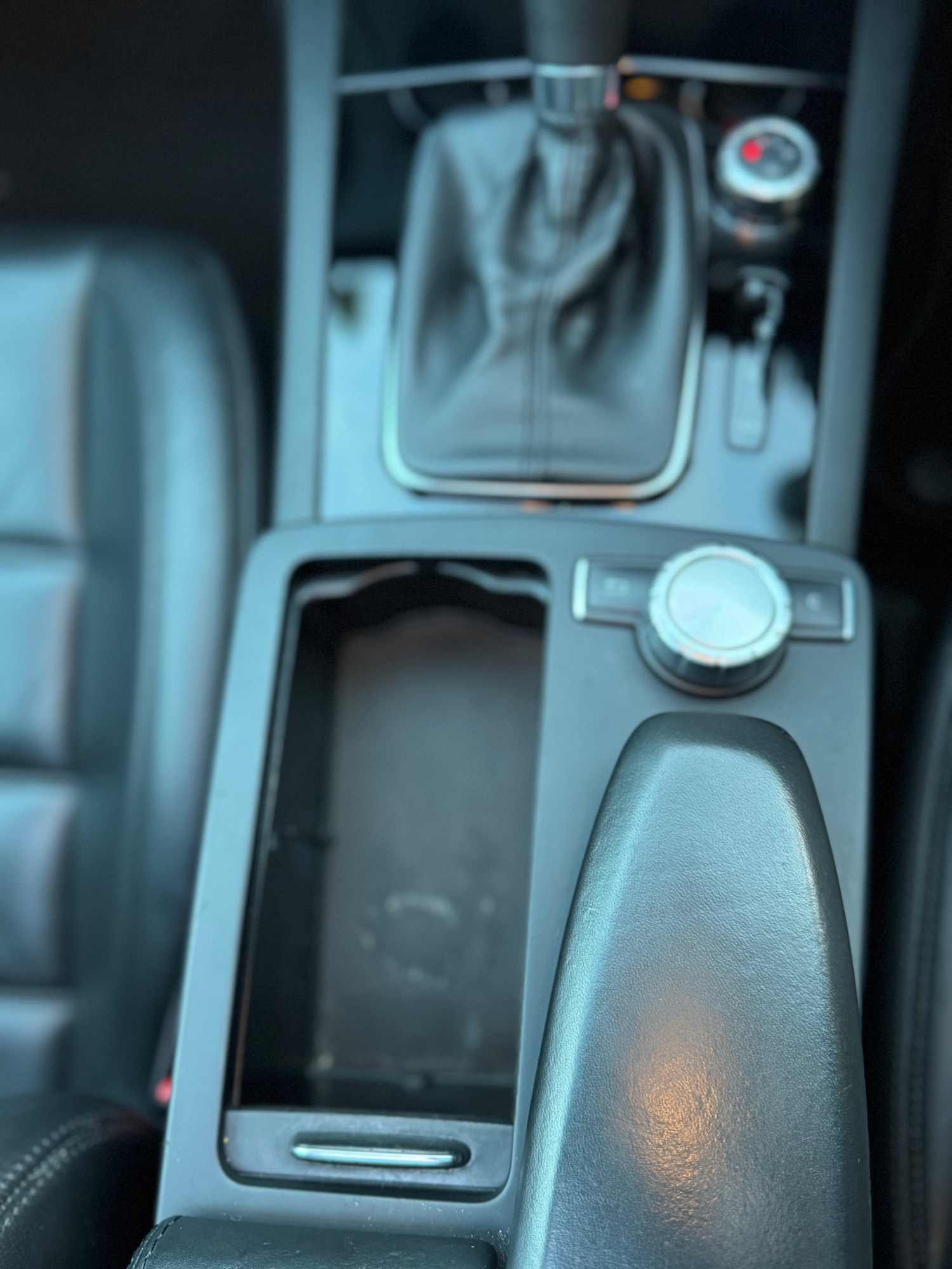 Used Mercedes-Benz C Class 2012 for sale - 76121219: Photo 78