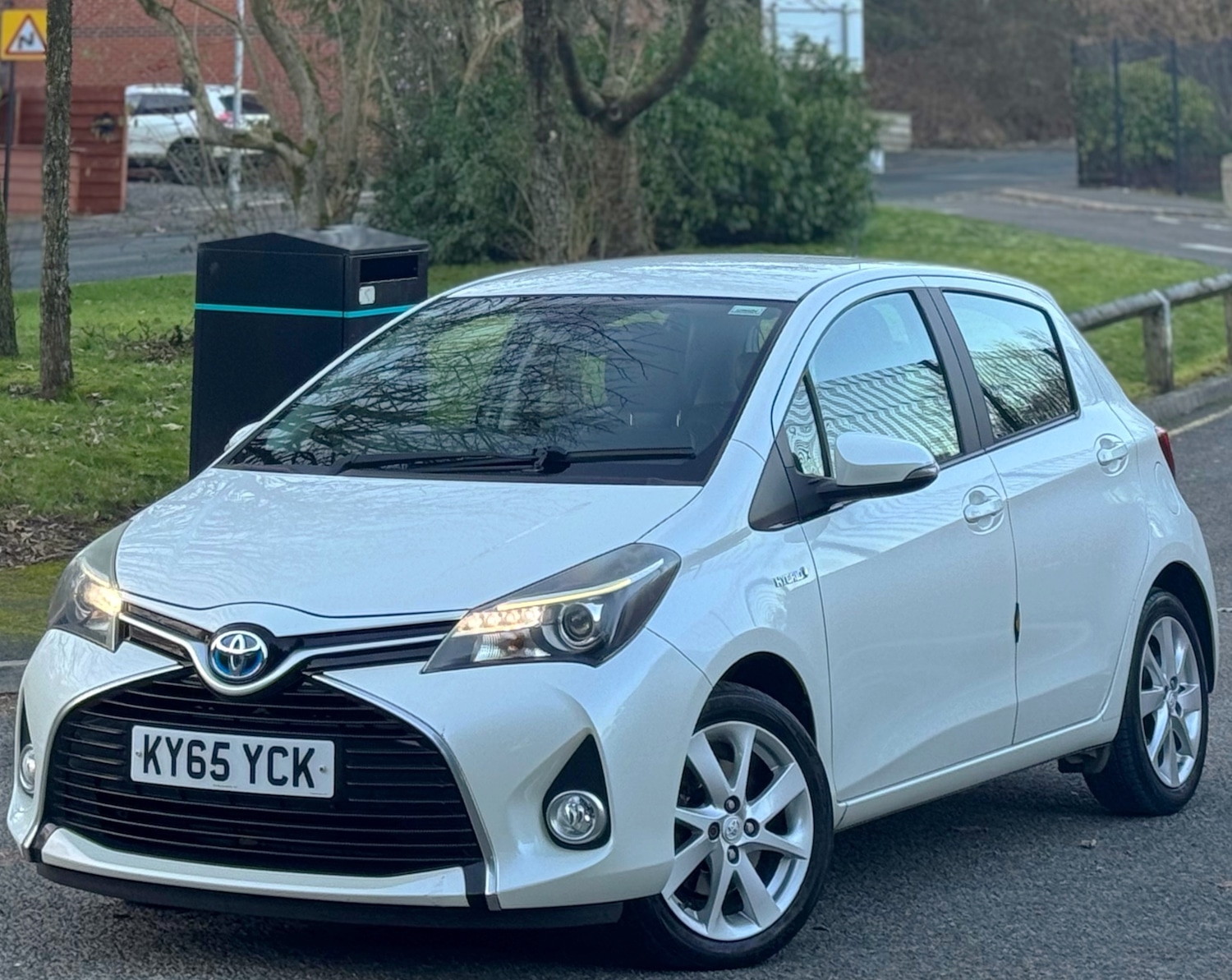 Used Toyota Yaris 2015 for sale - 77100581: Photo 13