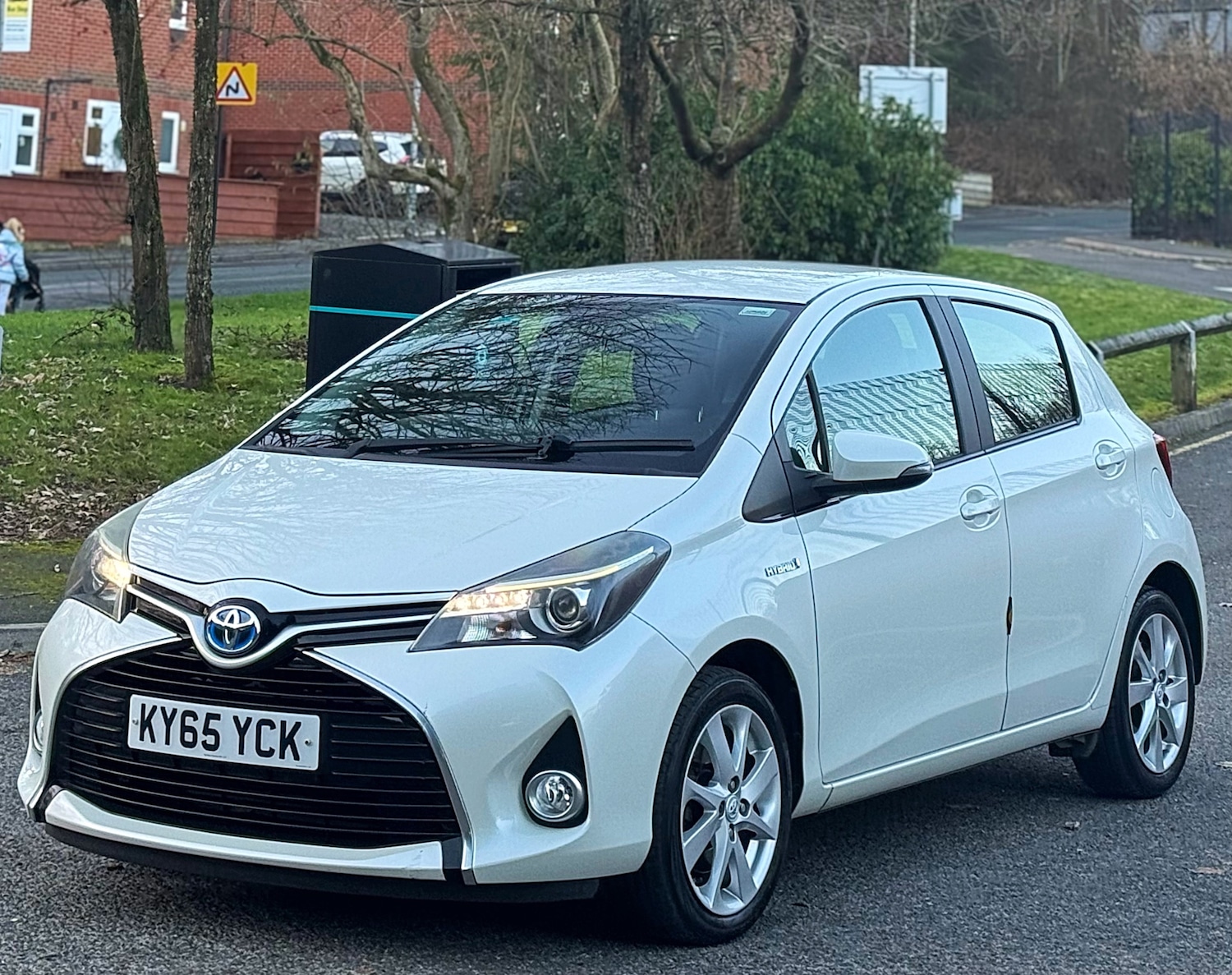 Used Toyota Yaris 2015 for sale - 77100581: Photo 17