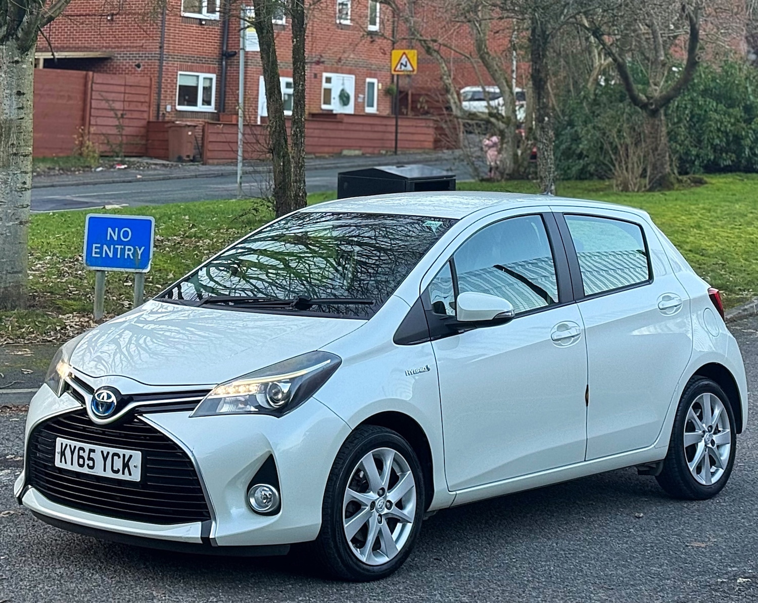 Used Toyota Yaris 2015 for sale - 77100581: Photo 19