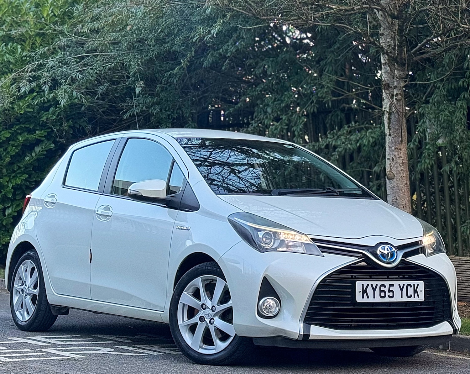 Used Toyota Yaris 2015 for sale - 77100581: Photo 3