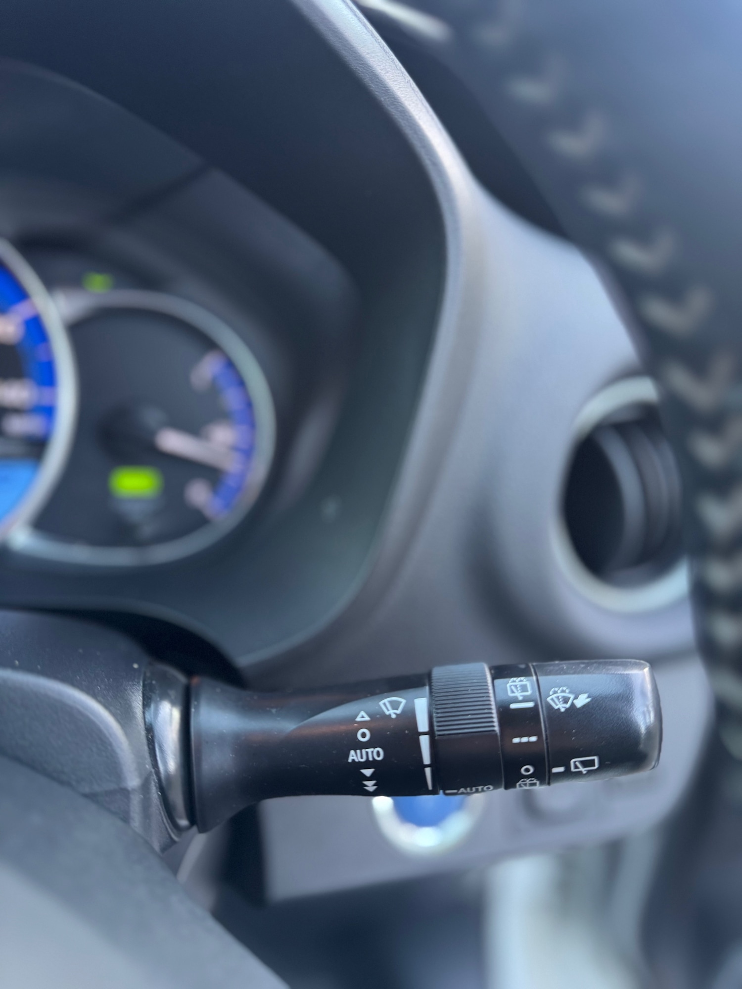 Used Toyota Yaris 2015 for sale - 77100581: Photo 50