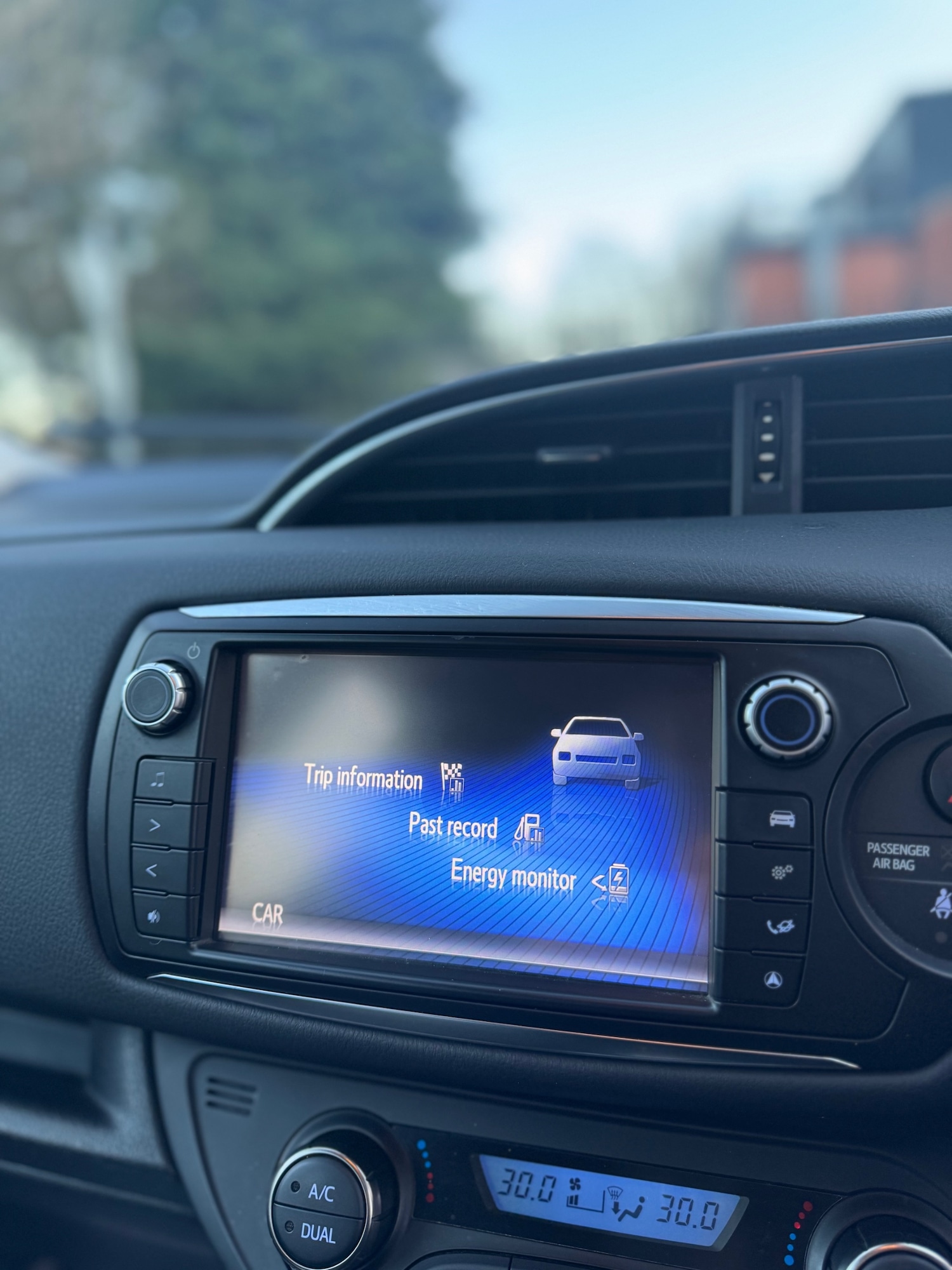 Used Toyota Yaris 2015 for sale - 77100581: Photo 51