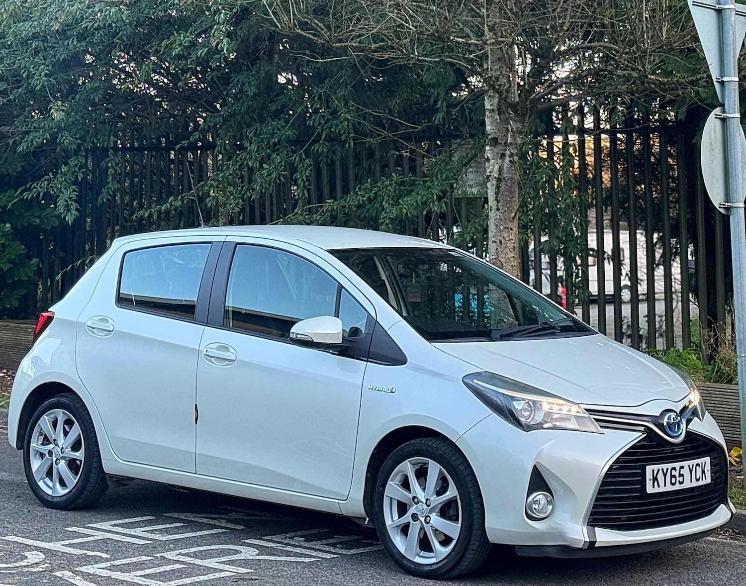 Used Toyota Yaris 2015 for sale - 77100581: Photo 7