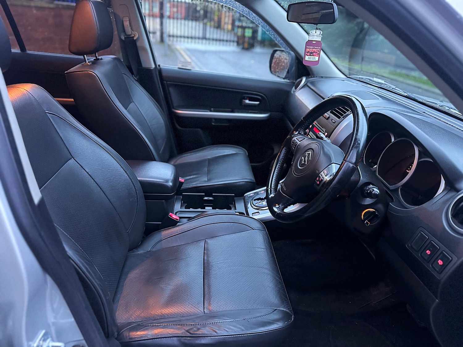 Used Suzuki Grand Vitara 2010 for sale - 78011355: Photo 31