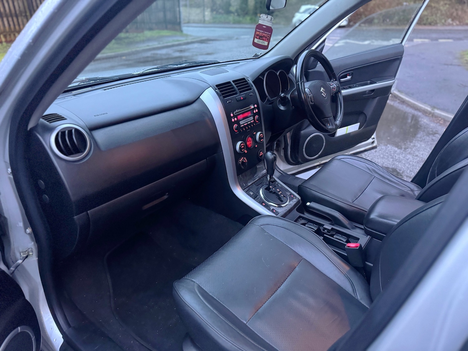 Used Suzuki Grand Vitara 2010 for sale - 78011355: Photo 35