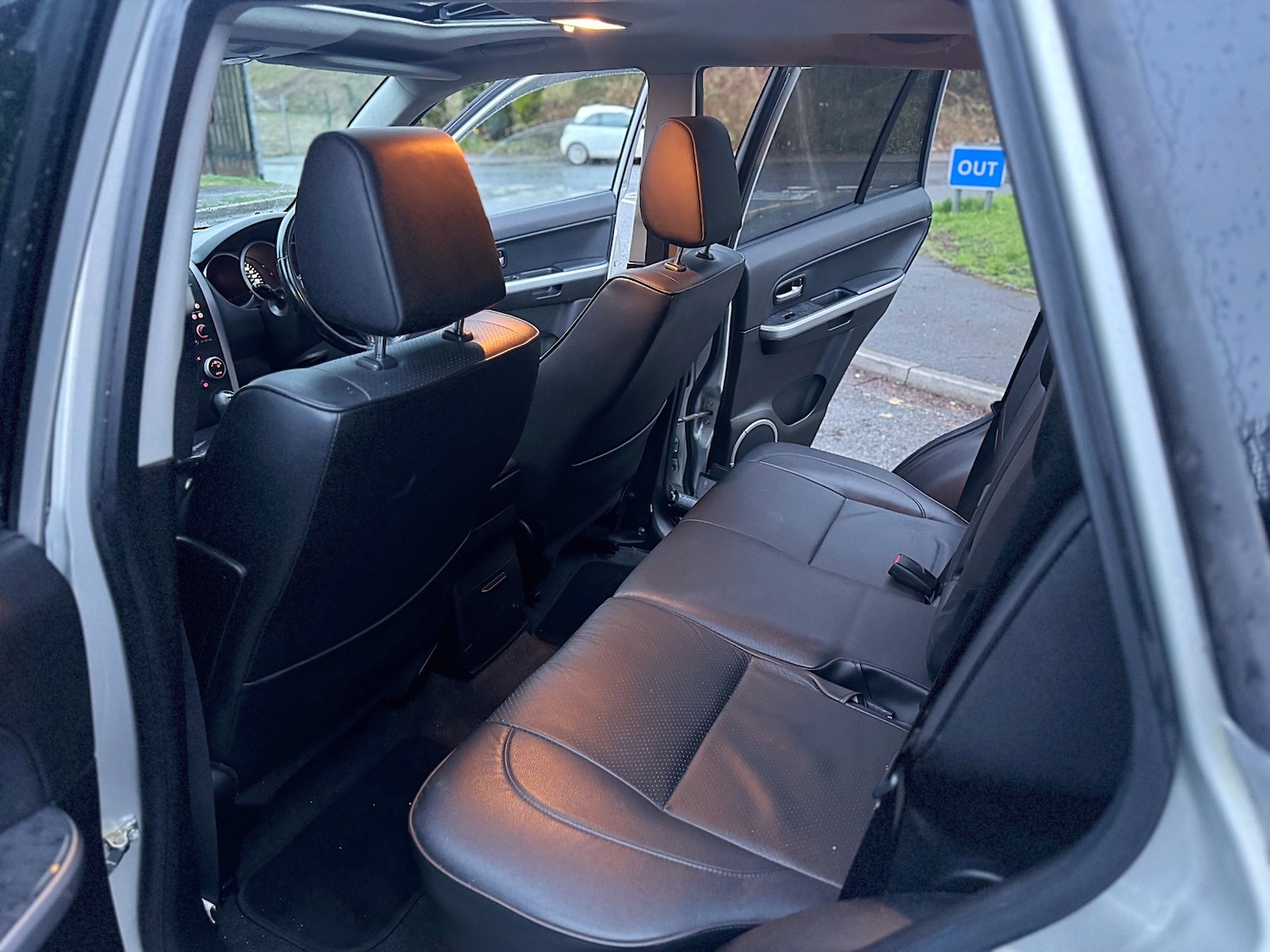 Used Suzuki Grand Vitara 2010 for sale - 78011355: Photo 37