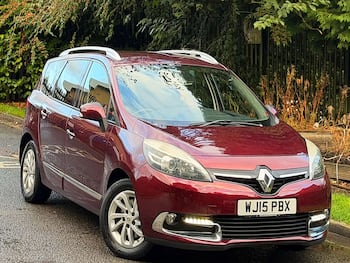 Used Renault Grand Scenic 2015 for sale - 79782674: Photo