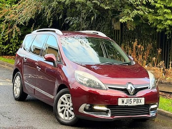 Used Renault Grand Scenic 2015 for sale - 79782674: Photo